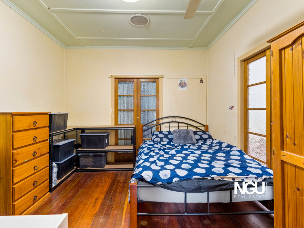 19 HOLT STREET, Brassall QLD 4305 - Image 7