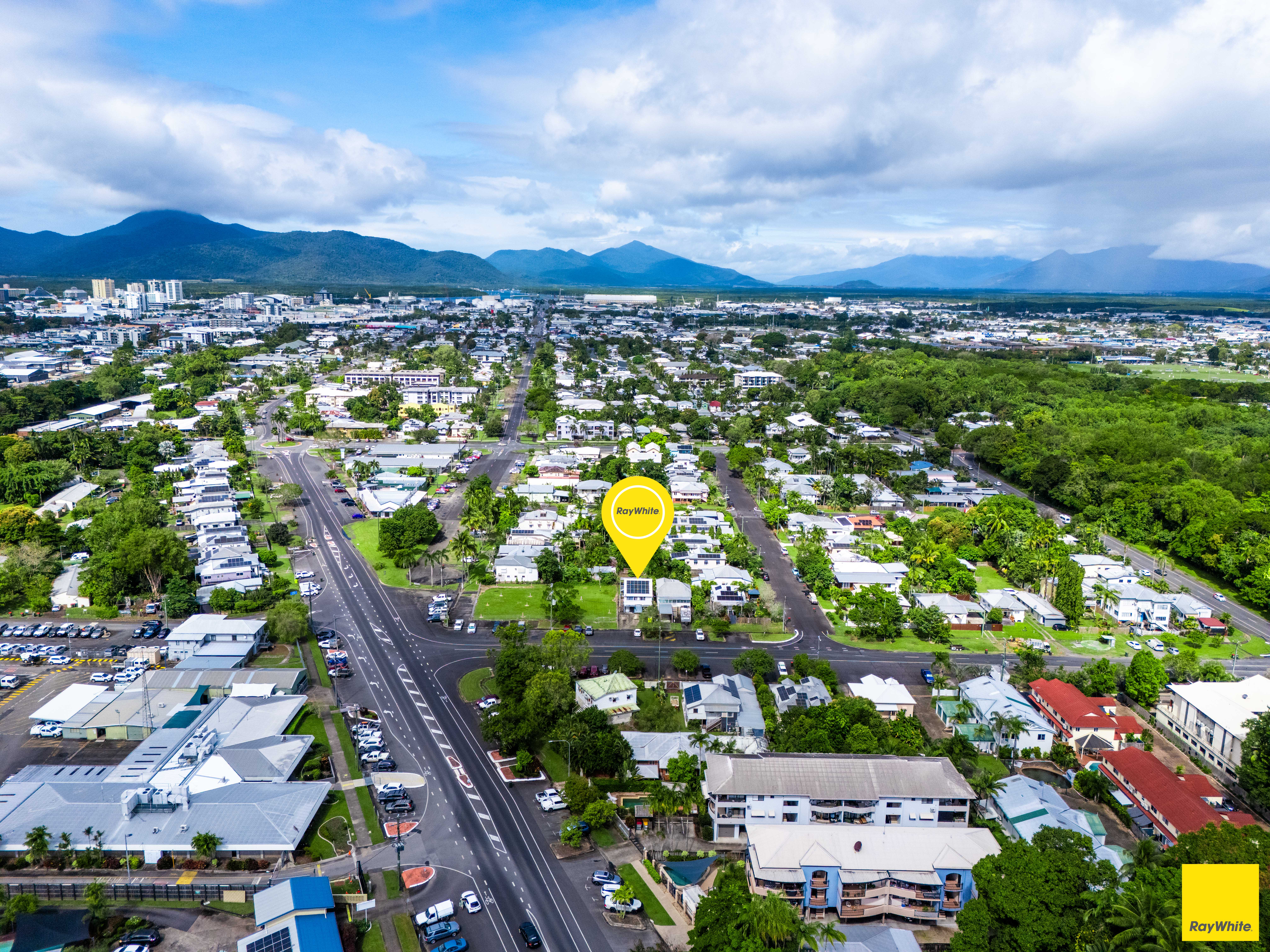 5-bedroom house at 49 Charles Street, Parramatta Park QLD 4870, Cairns, Queensland