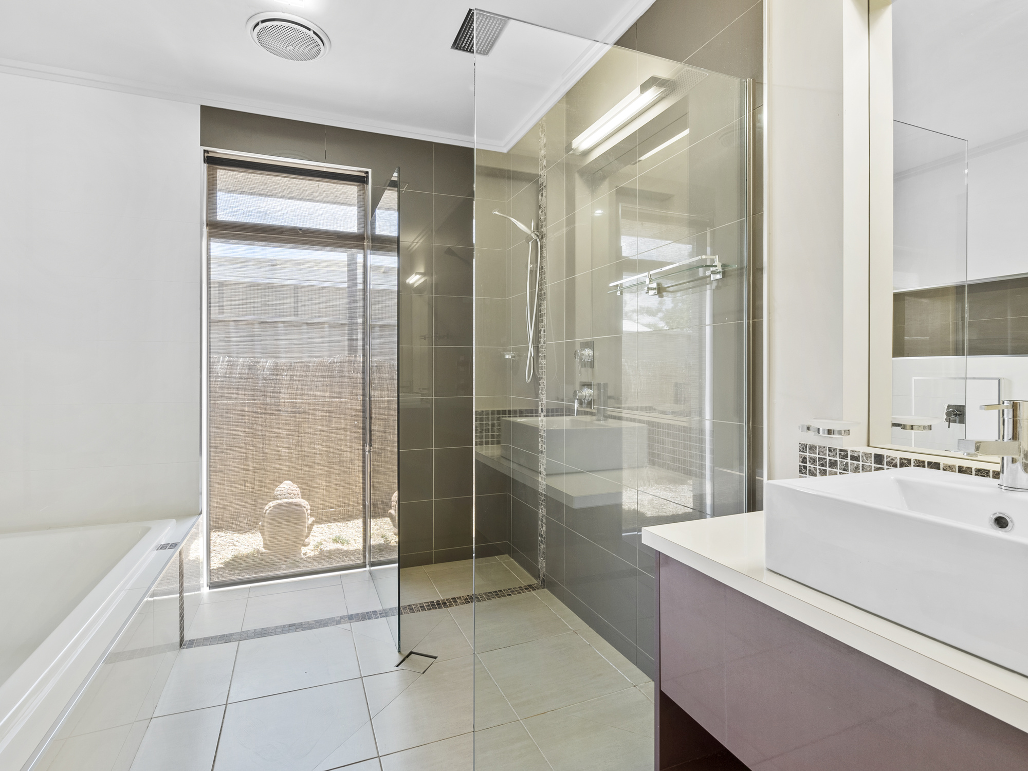4-bedroom house at 76 MOOKARII STREET, Cobram VIC 3644, Moira, Victoria