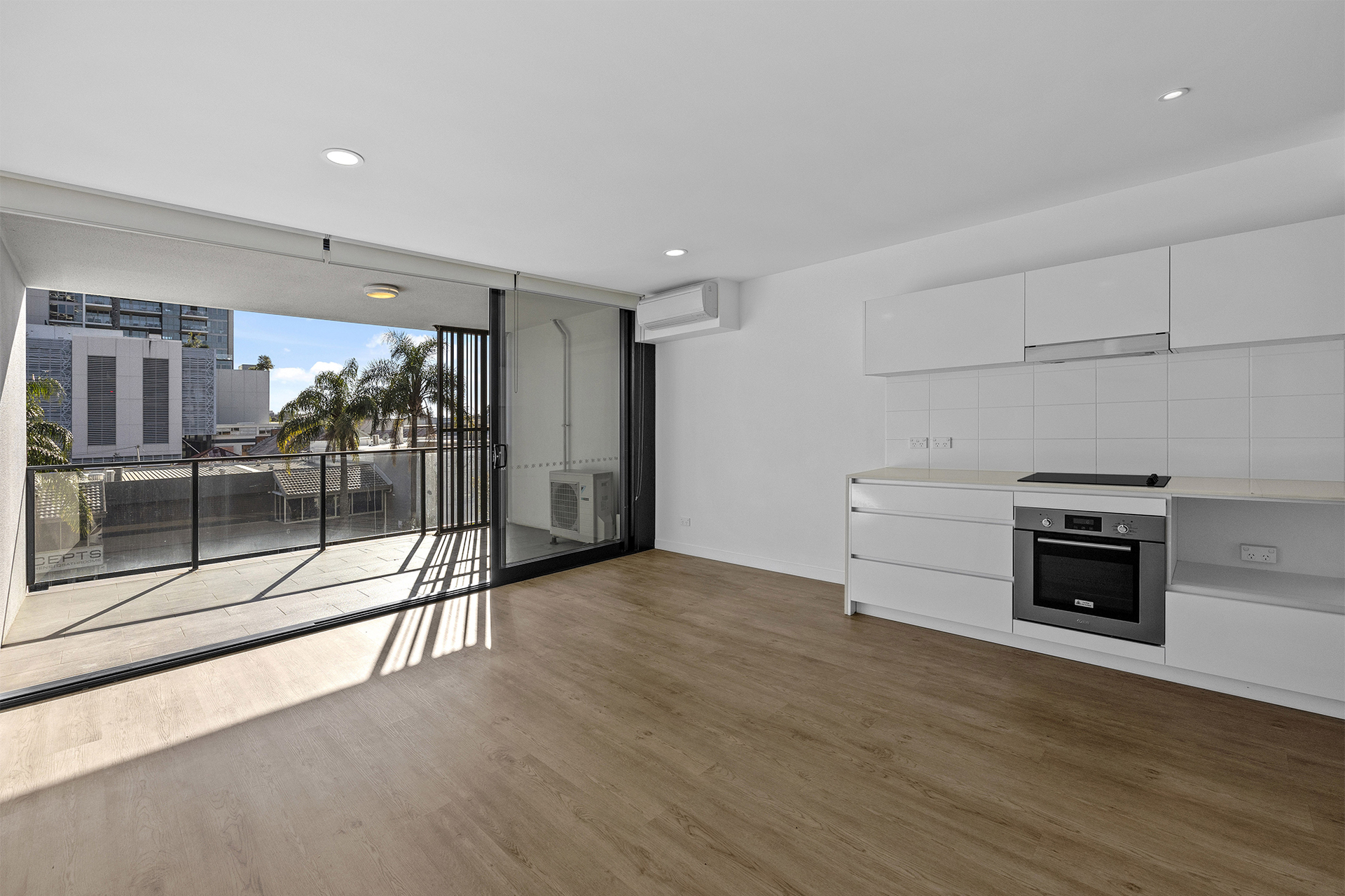 1-bedroom unit at Apartment 302 21 Nile Street, Woolloongabba QLD 4102, Brisbane, Queensland