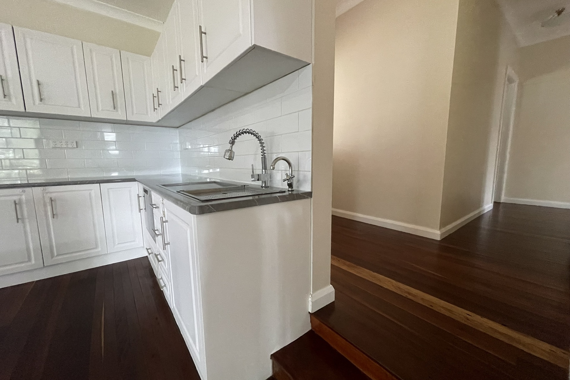 33 LIME STREET, Clermont QLD 4721 - Image 7