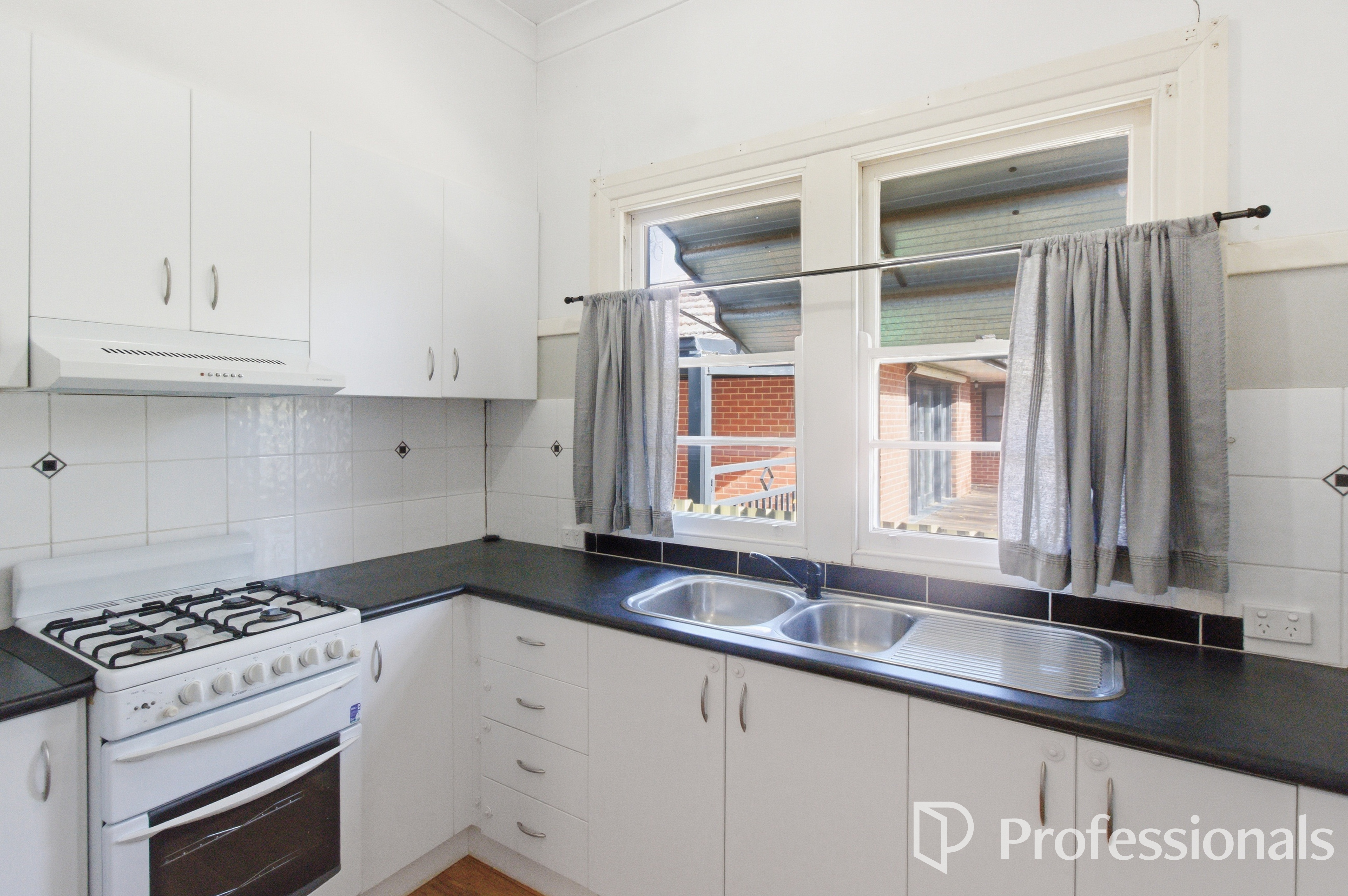 3-bedroom house at 90 Urana Street, Turvey Park, NSW 2650, Wagga Wagga, New South Wales