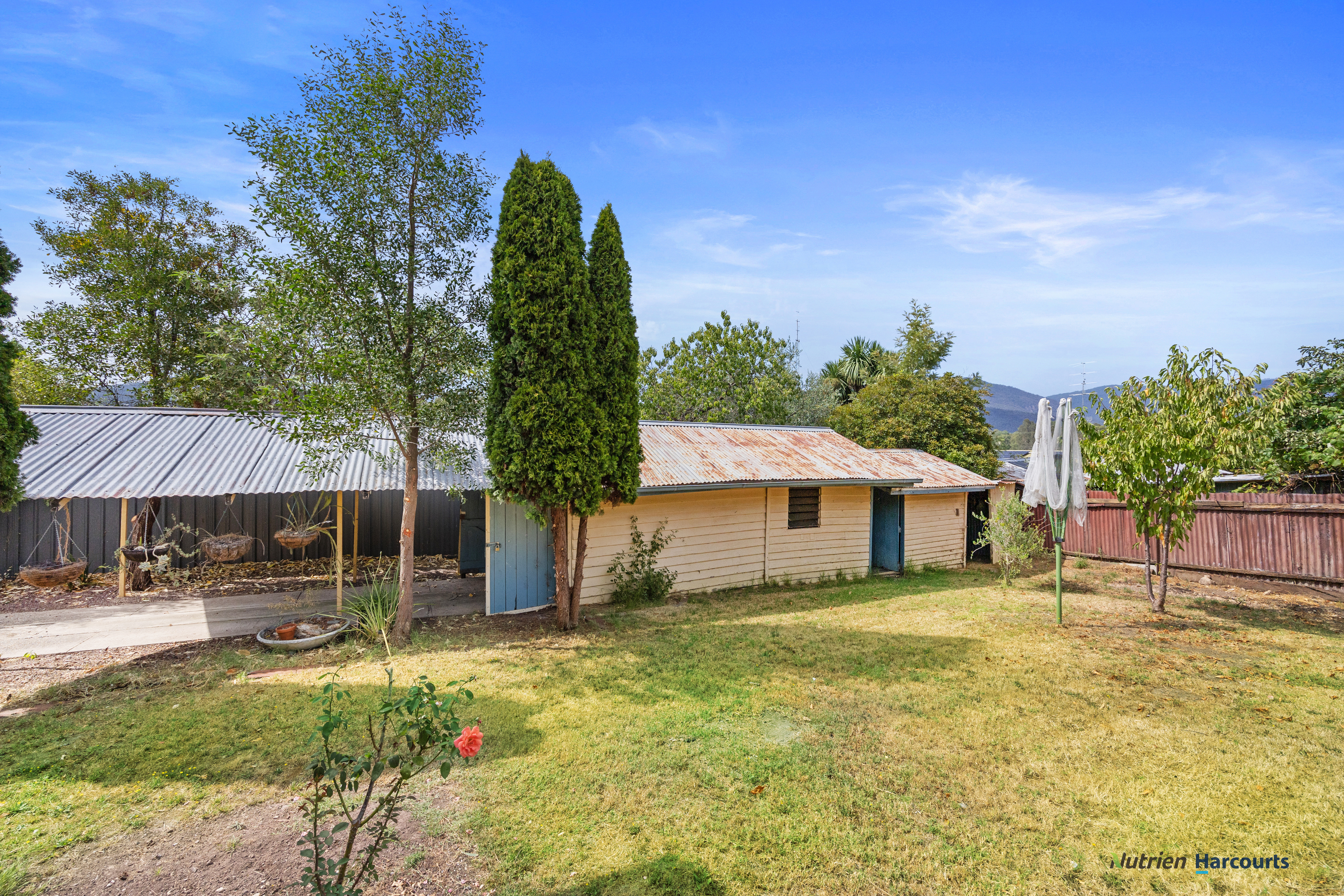 3-bedroom house at 15 Eighth Street, Eildon, VIC 3713, Murrindindi, Victoria