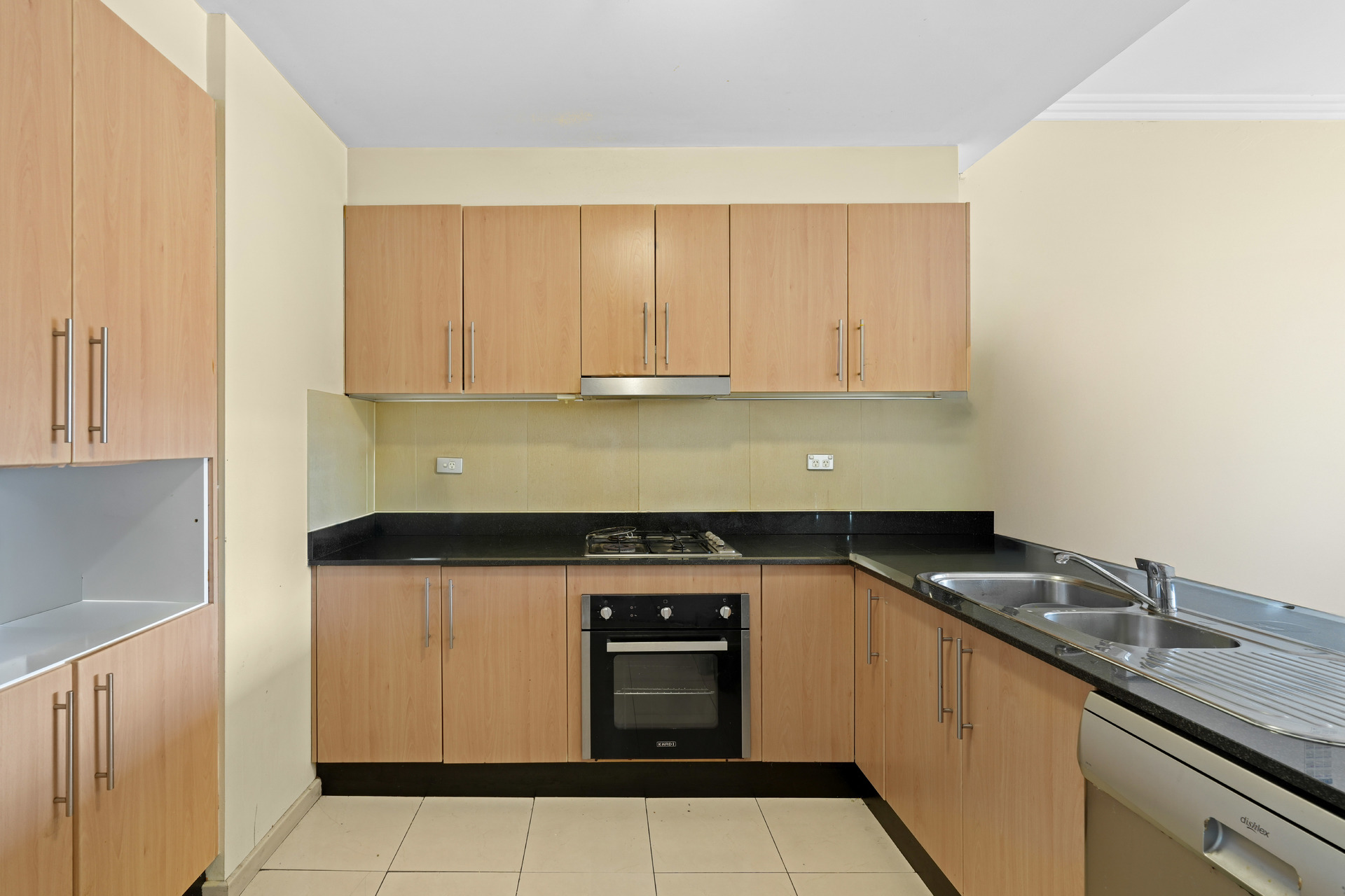 3-bedroom unit at 1/197 Woodville Road, Merrylands, Nsw, 2160, Cumberland, New South Wales