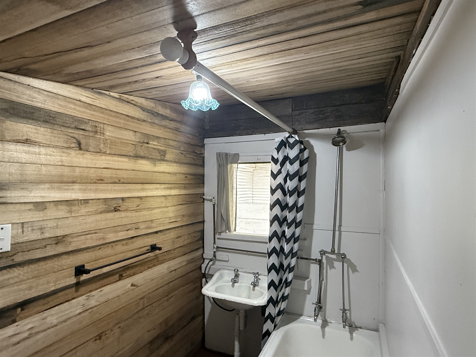 36 Grafton Street, Queenstown, TAS 7467 - Image 7