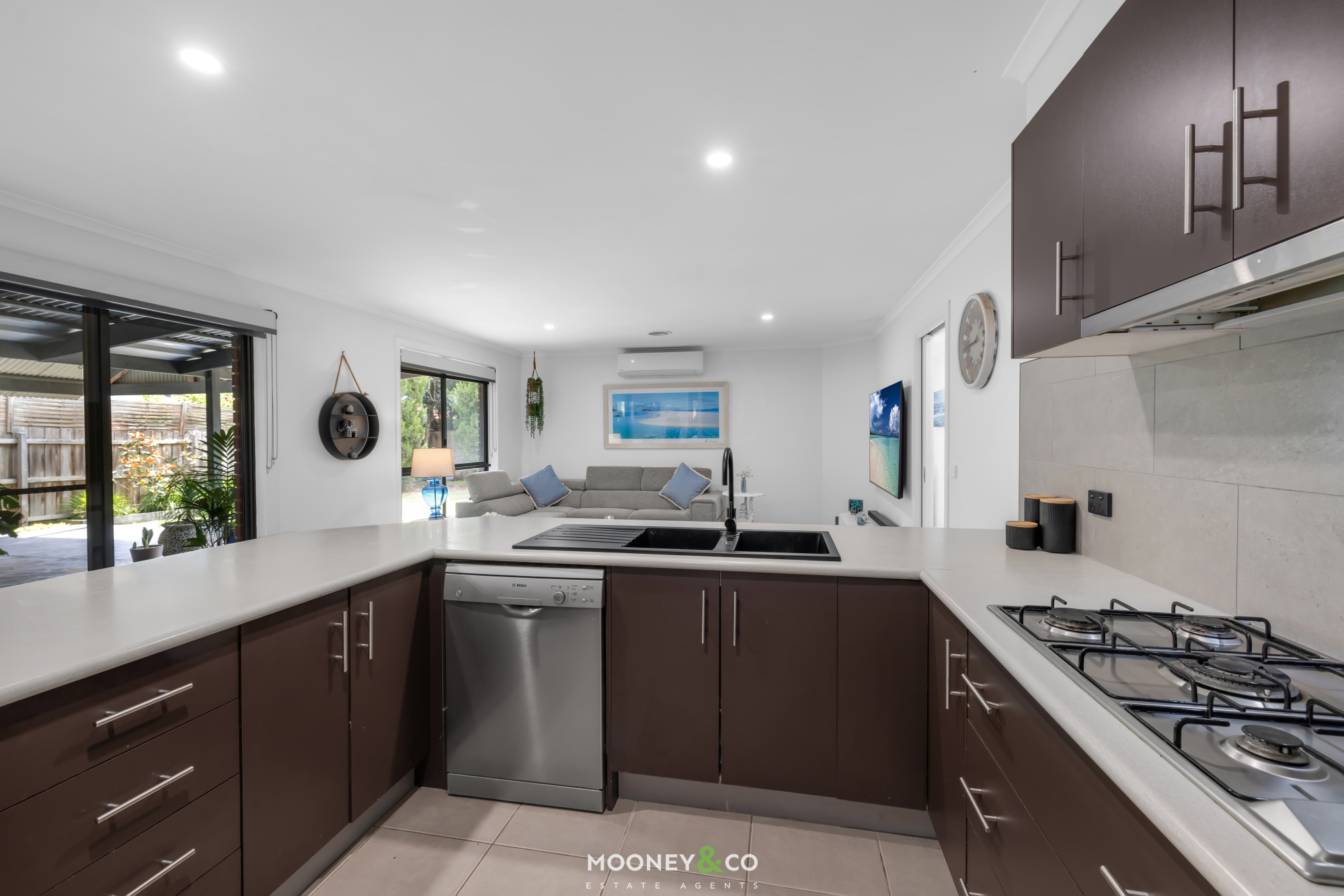 48 Ferndown Drive, Cranbourne, VIC 3977 - Image 3