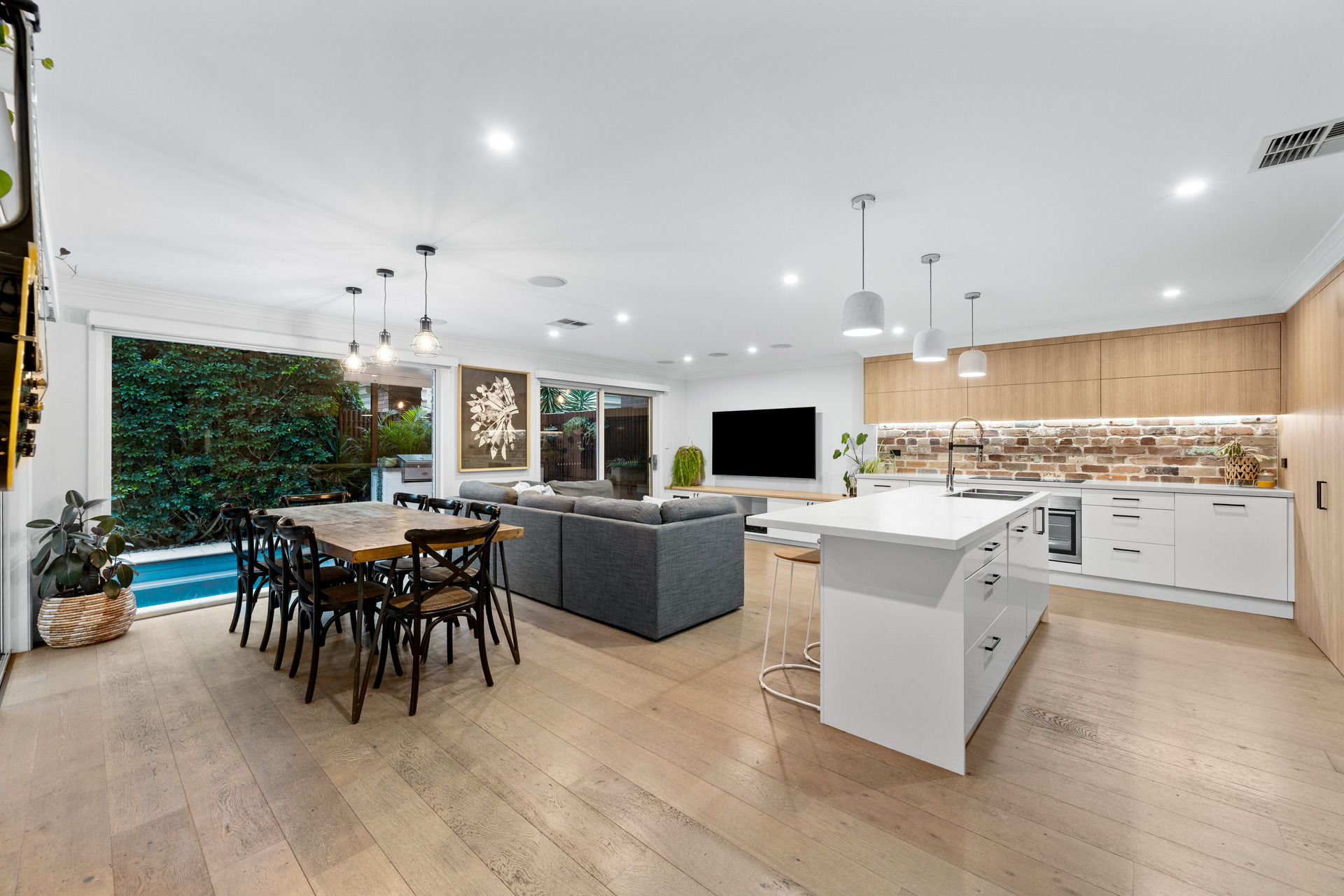 4-bedroom house at 19 Sunset Avenue, South Penrith, NSW 2750, Penrith, New South Wales
