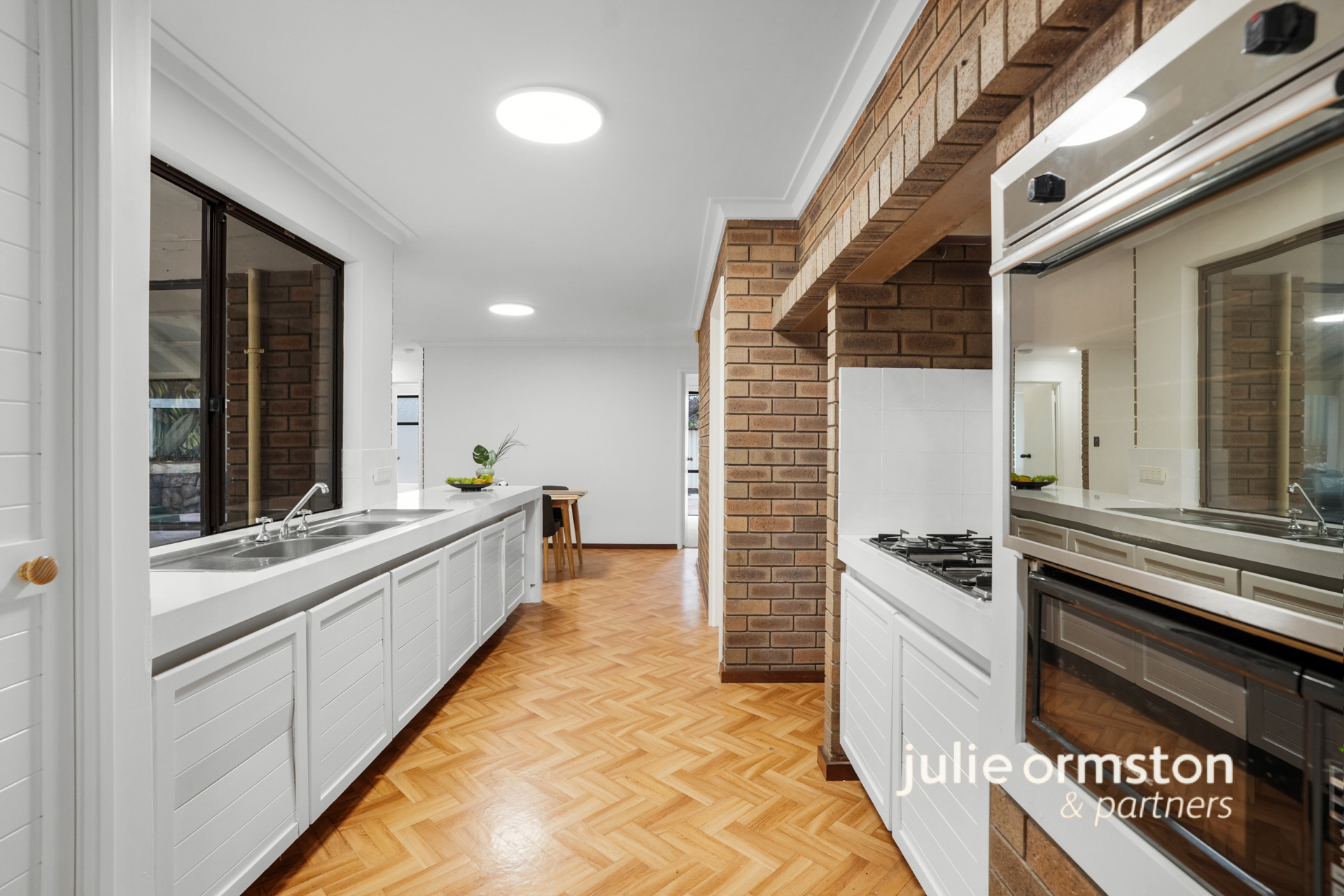 28 Calbourne Way, Kingsley, WA 6026 - Image 5