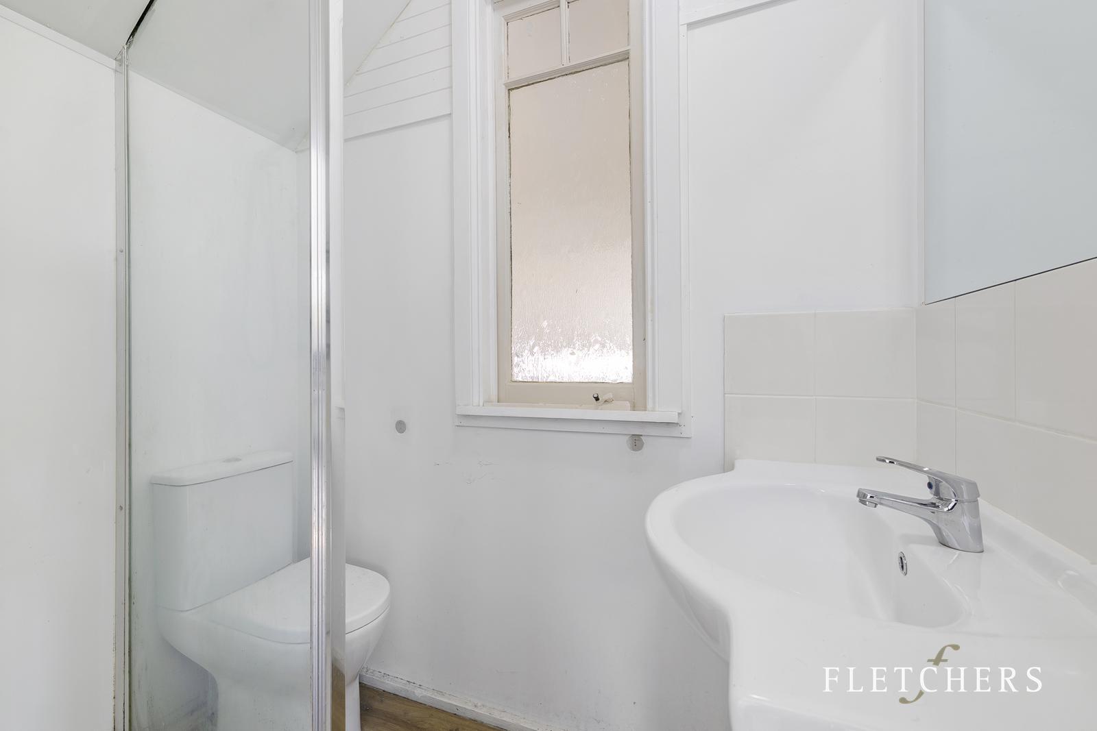 32 LANSDOWNE STREET, Blairgowrie VIC 3942 - Image 9