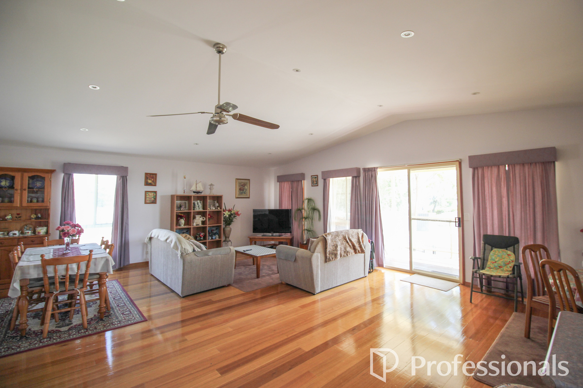 3-bedroom house at 49 The Boulevard, Loch Sport, VIC 3851, Wellington, Victoria