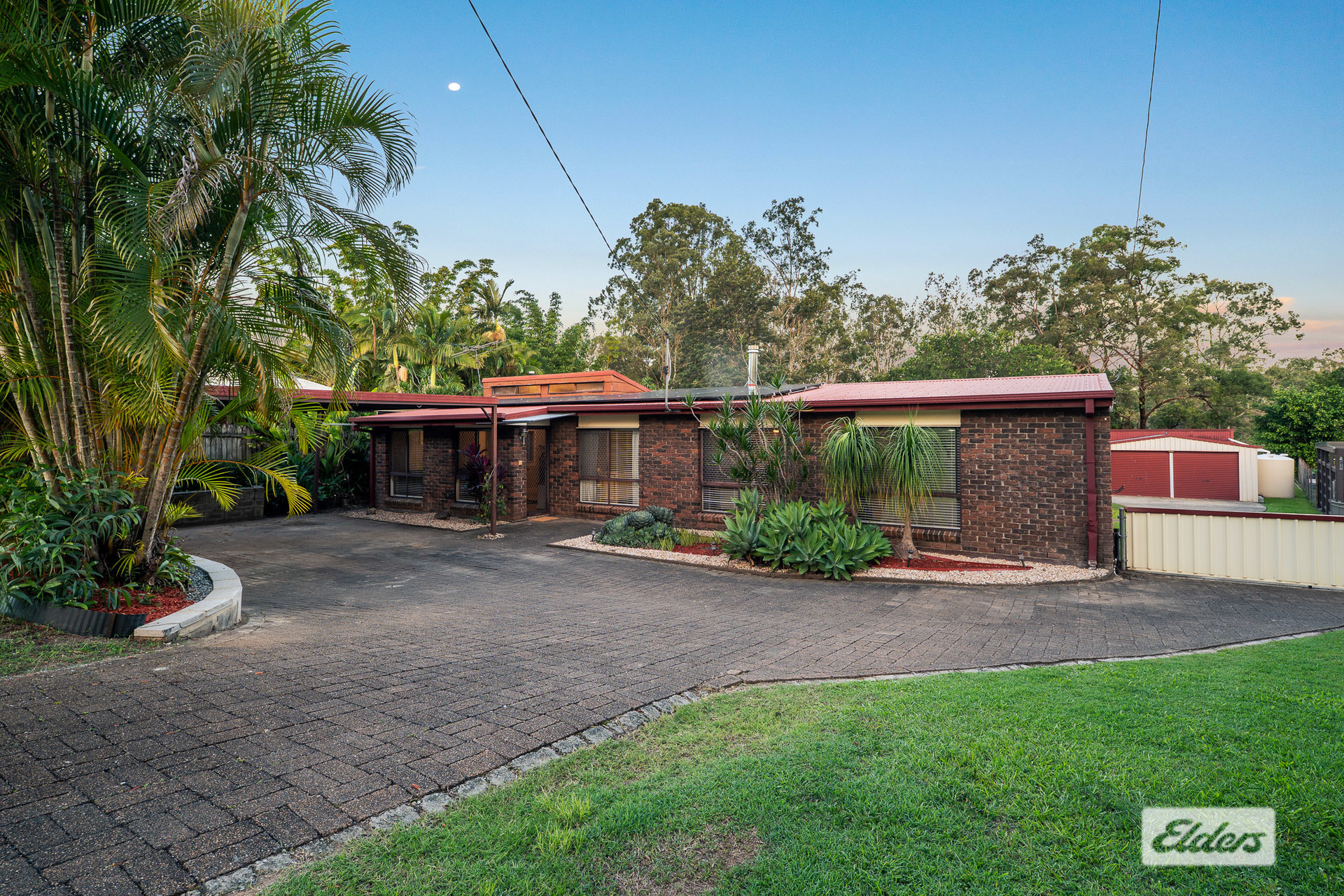 15 Clivia, Daisy Hill, QLD 4127 - Image 2