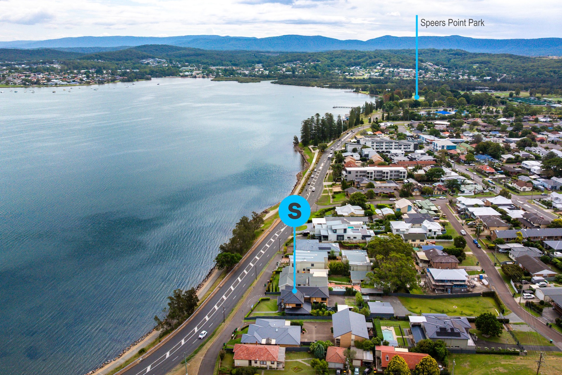 1-bedroom unit at 2/226 The Esplanade, Speers Point, NSW 2284, Lake Macquarie, New South Wales