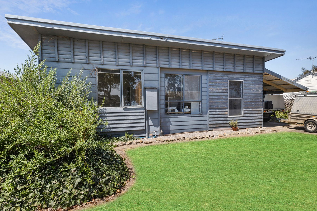 154 Geelong Road, Torquay, VIC 3228 - Image 1