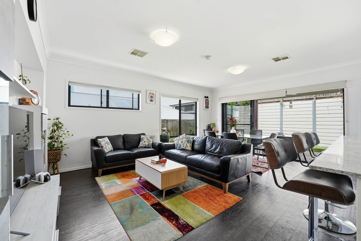 19 Boston Street, Spring Mountain, QLD 4300 - Image 9