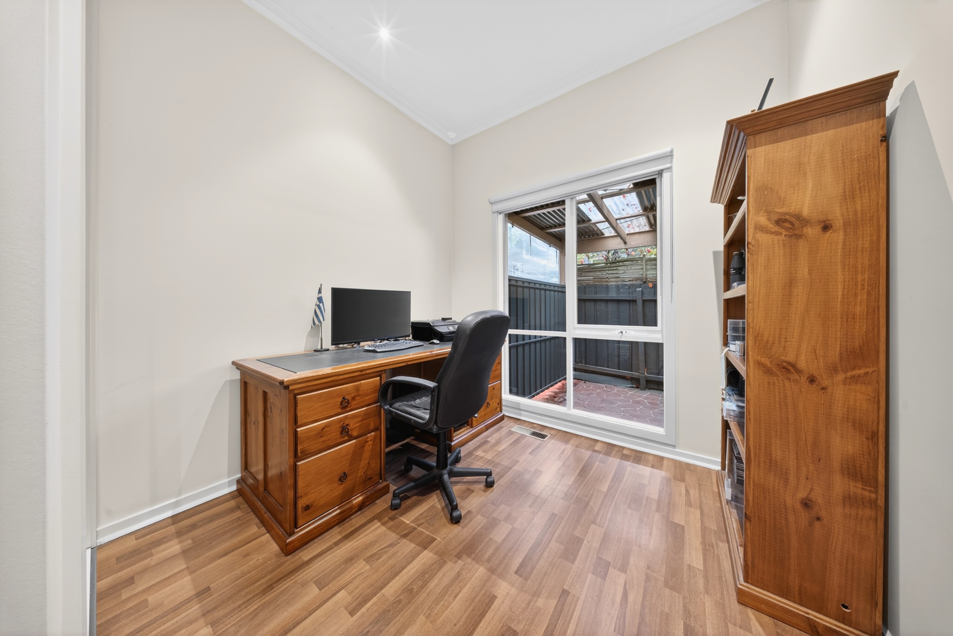 5-bedroom house at 31 Tamar Grove, Oakleigh, VIC 3166, Monash, Victoria