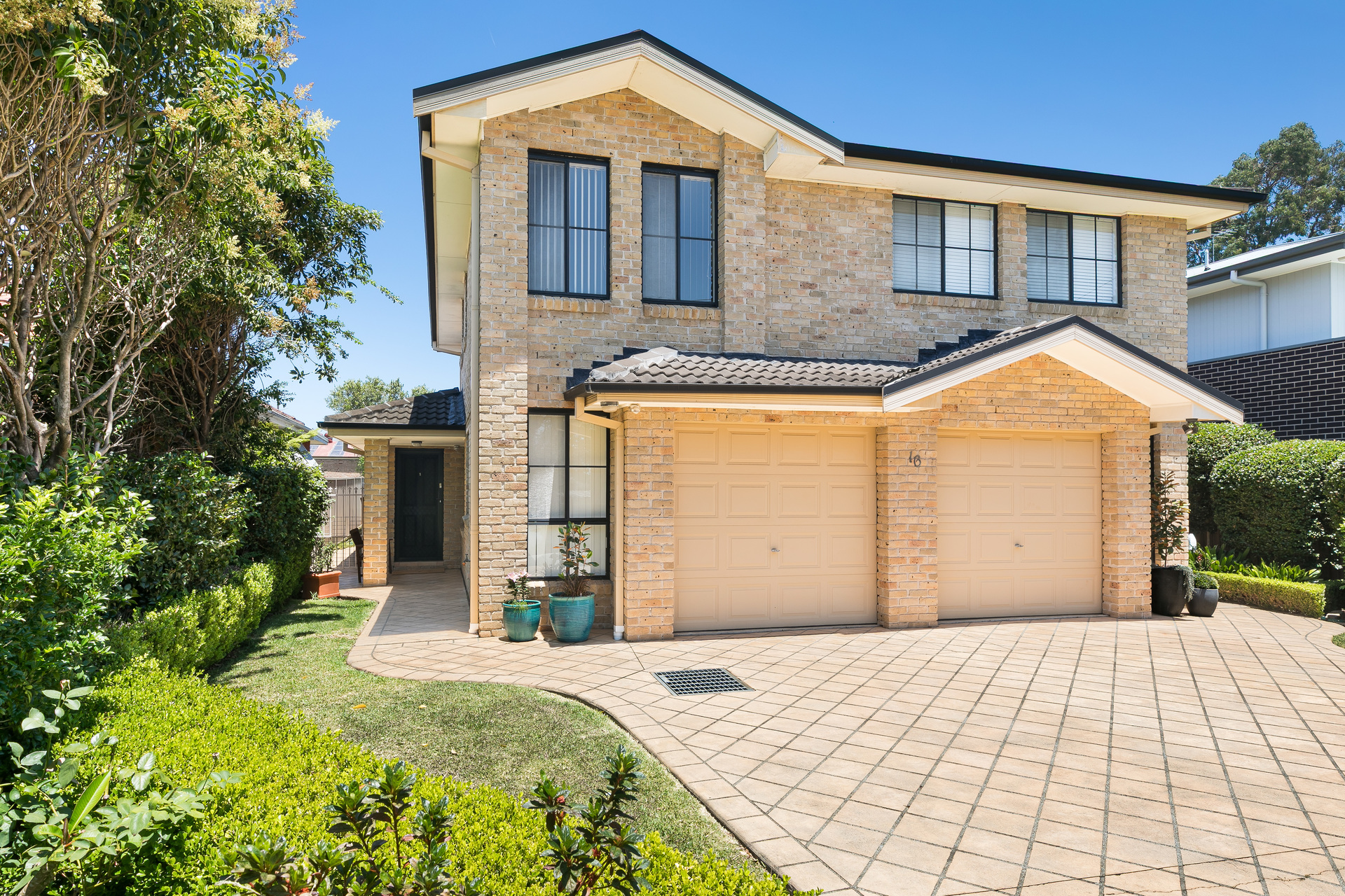 4-bedroom unit at 1 16 BULWARRA STREET, CARINGBAH SOUTH NSW 2229, Sutherland, New South Wales