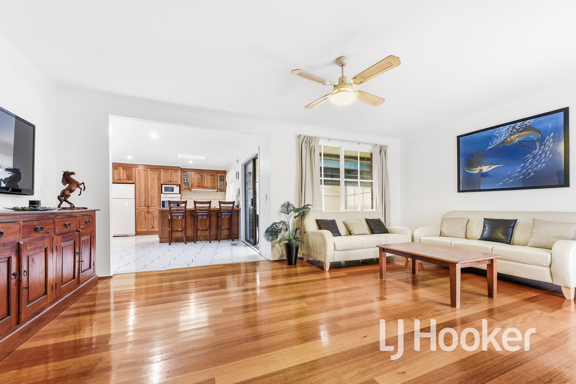 29 SAFFRON DRIVE, Hallam VIC 3803 - Image 4