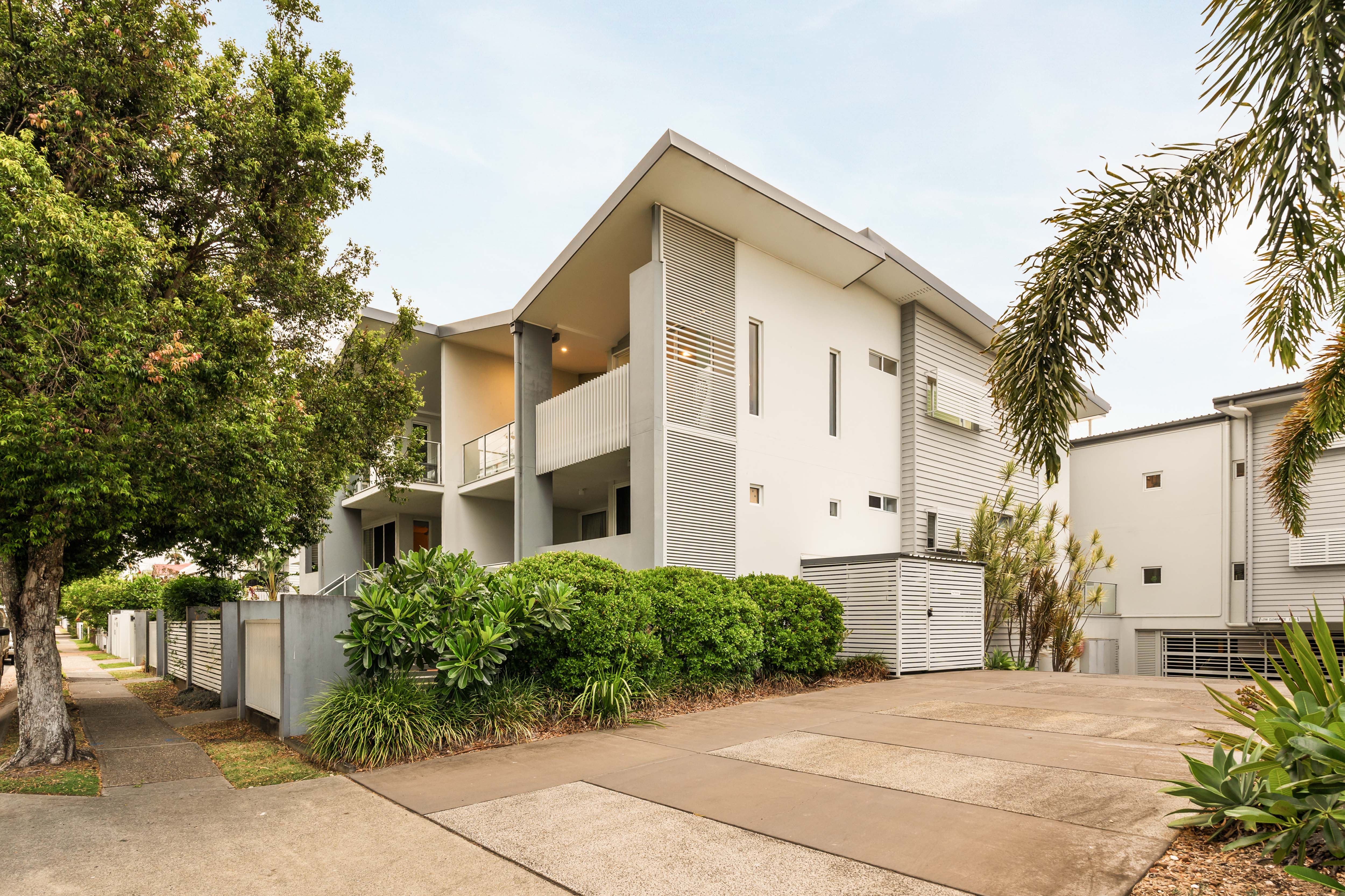 3-bedroom unit at 6/30 Second Avenue, Sandgate, Qld, 4017, Brisbane, Queensland