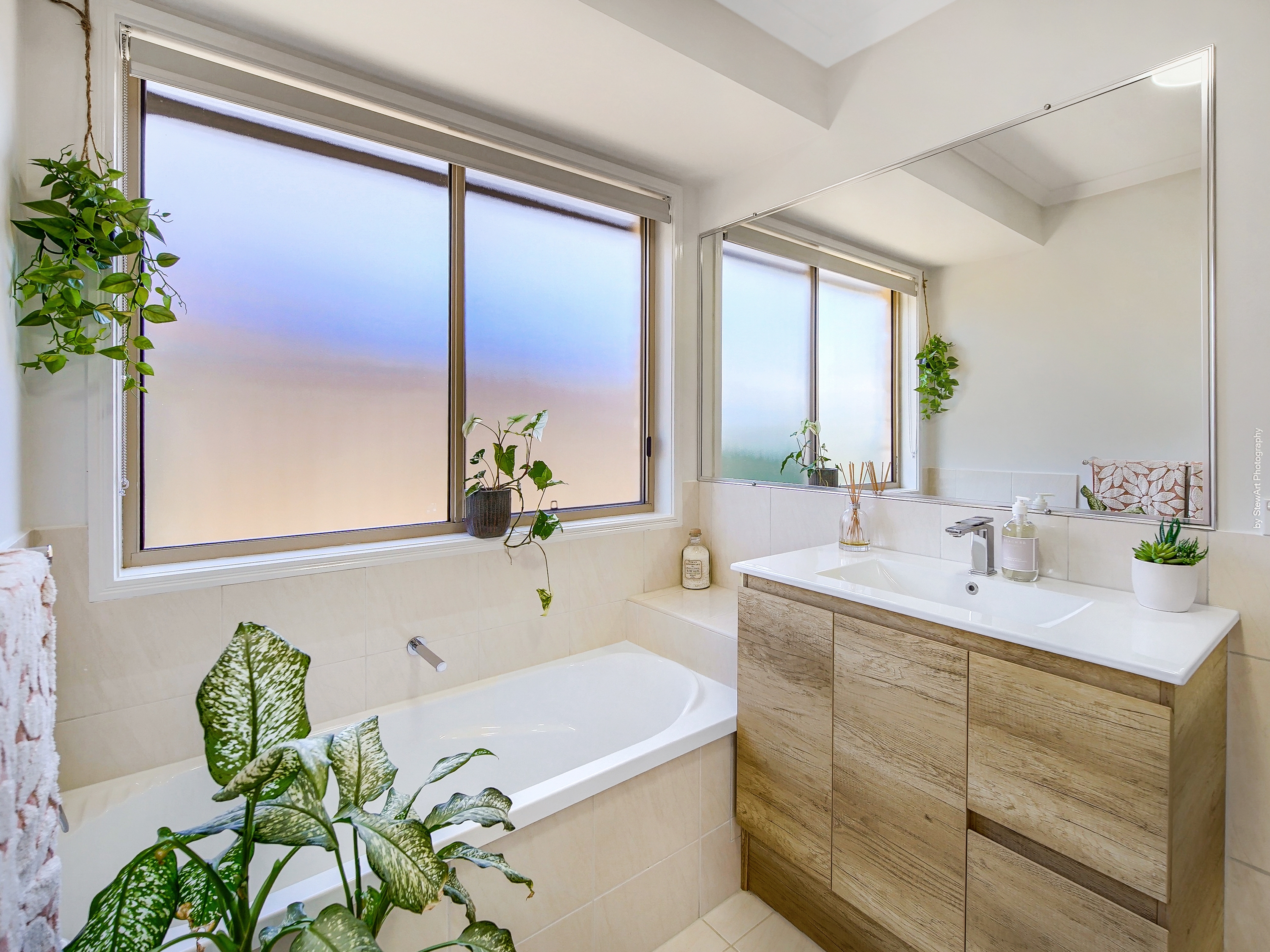 3-bedroom unit at 2/41 Pembridge Circuit, Urraween, QLD 4655, Fraser Coast, Queensland
