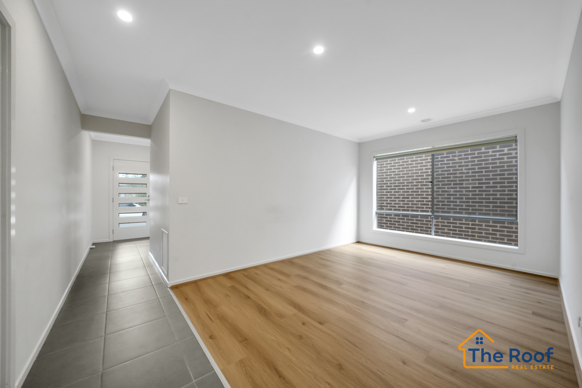 10 YEOMAN STREET, Melton South VIC 3338 - Image 5