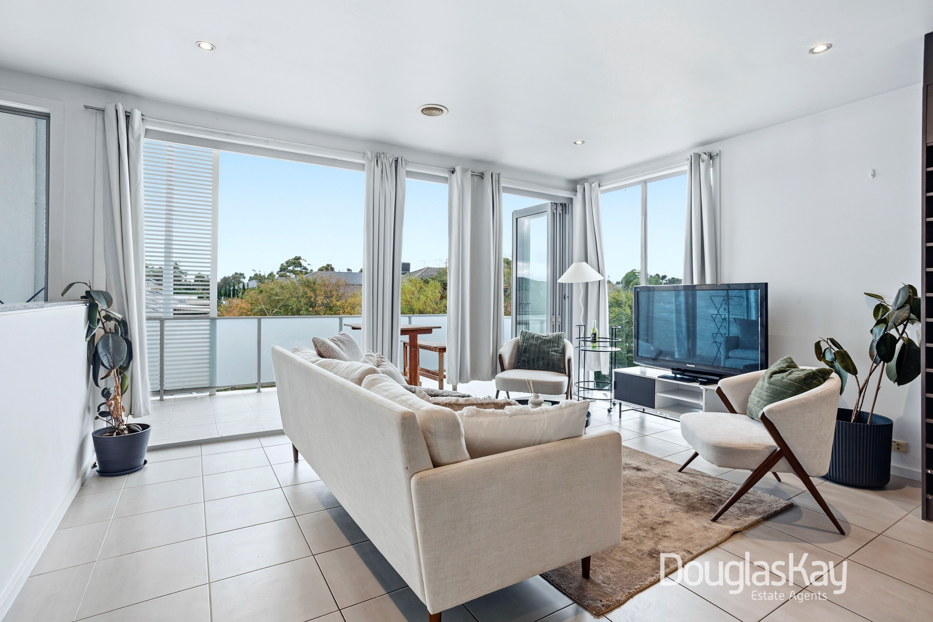 30 Fontana Close, Sunshine West, VIC 3020 - Image 3