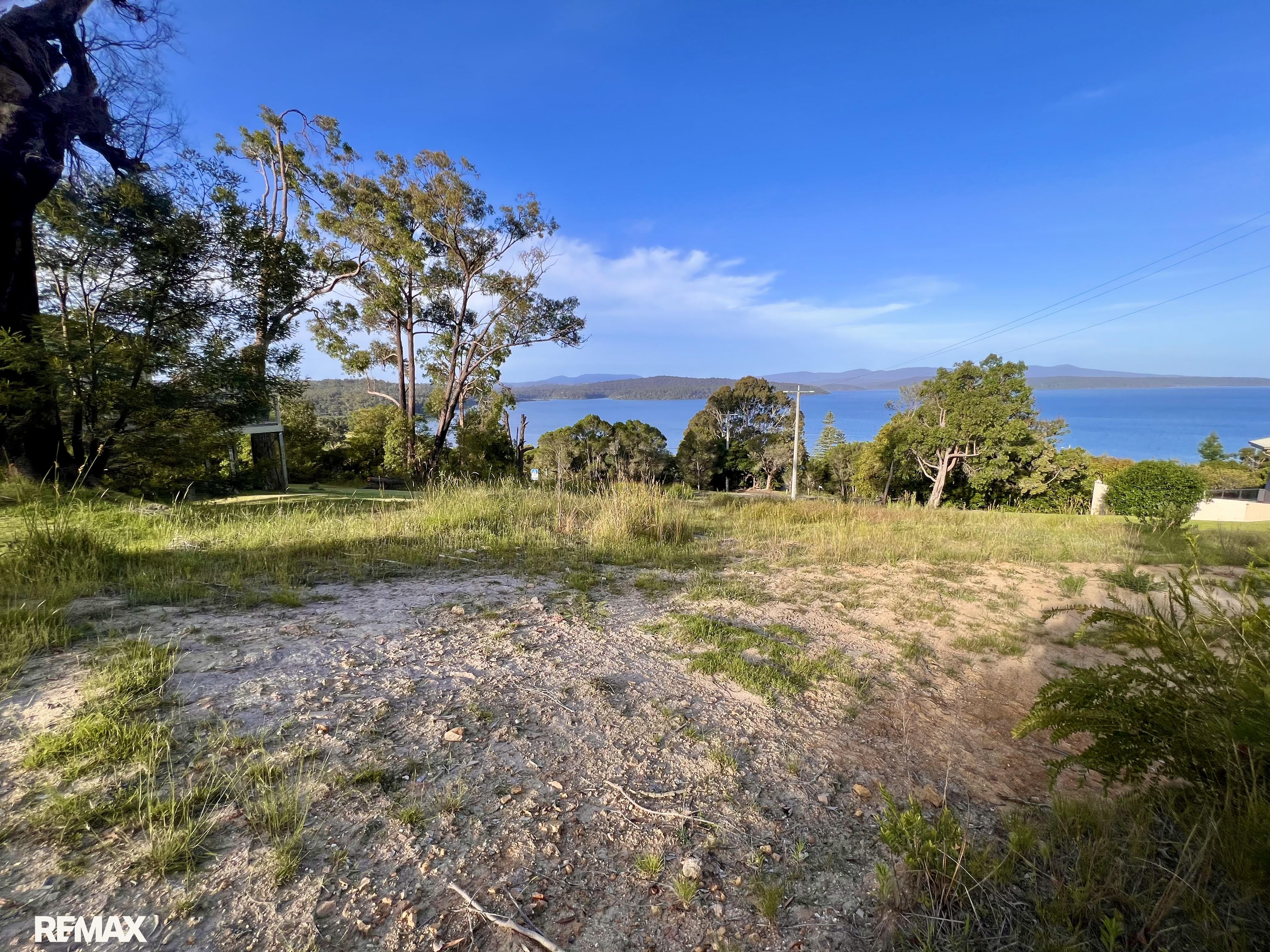 1-bedroom unit at 40 Karbeethong Avenue, Mallacoota, VIC 3892, East Gippsland, Victoria