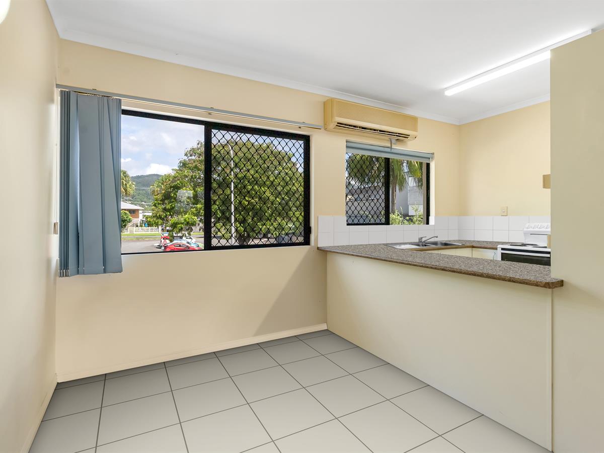 8 22-24 TOOGOOD ROAD, WOREE QLD 4868 - Image 3