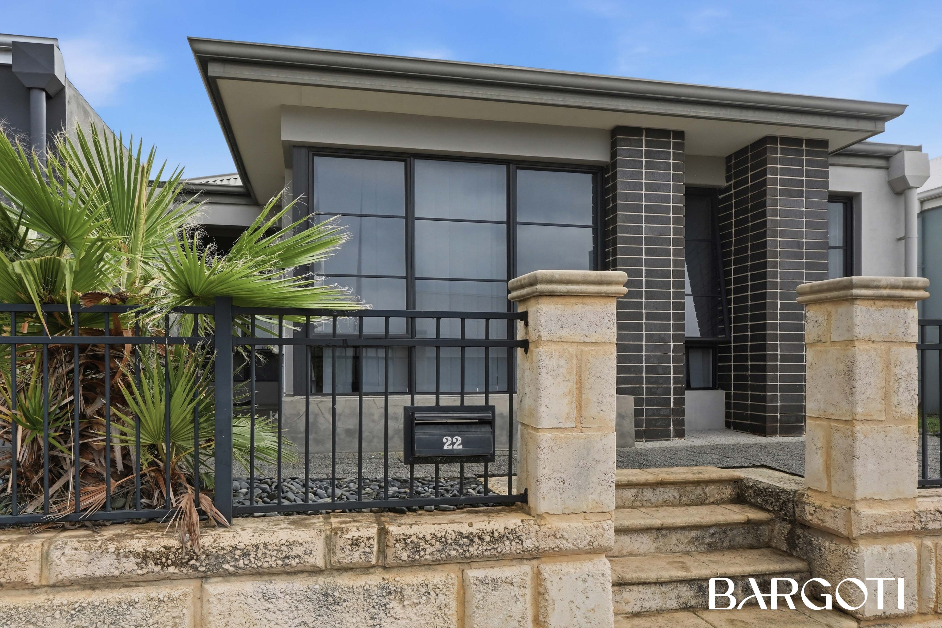 22 DELPHI WAY, Aveley WA 6069 - Image 2