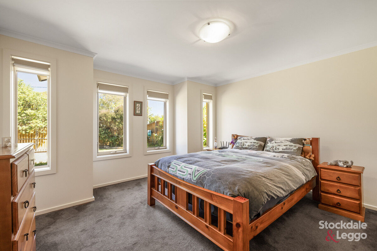 22 Plover Street, Cowes, VIC 3922 - Image 9