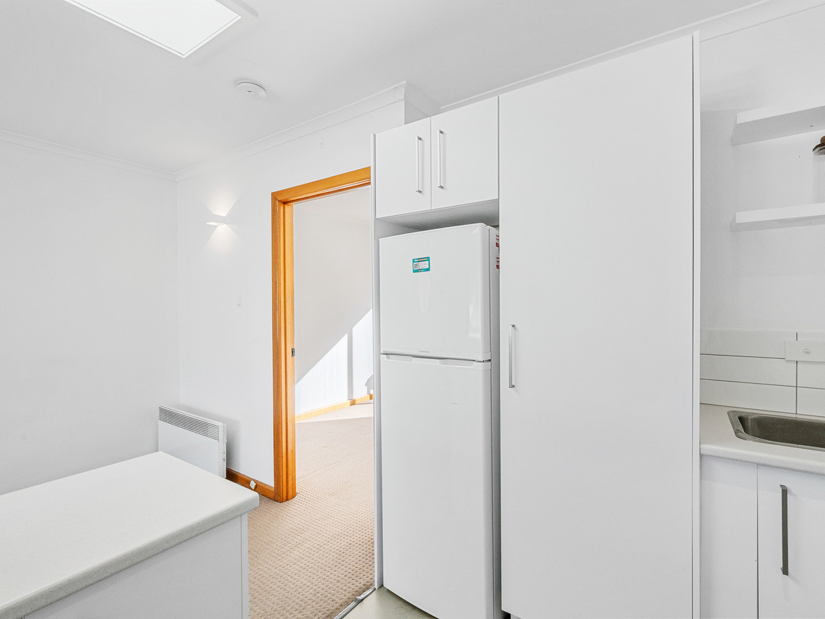 1-bedroom unit at 9/2A Sayer Crescent, Sandy Bay, TAS 7005, Hobart, Tasmania