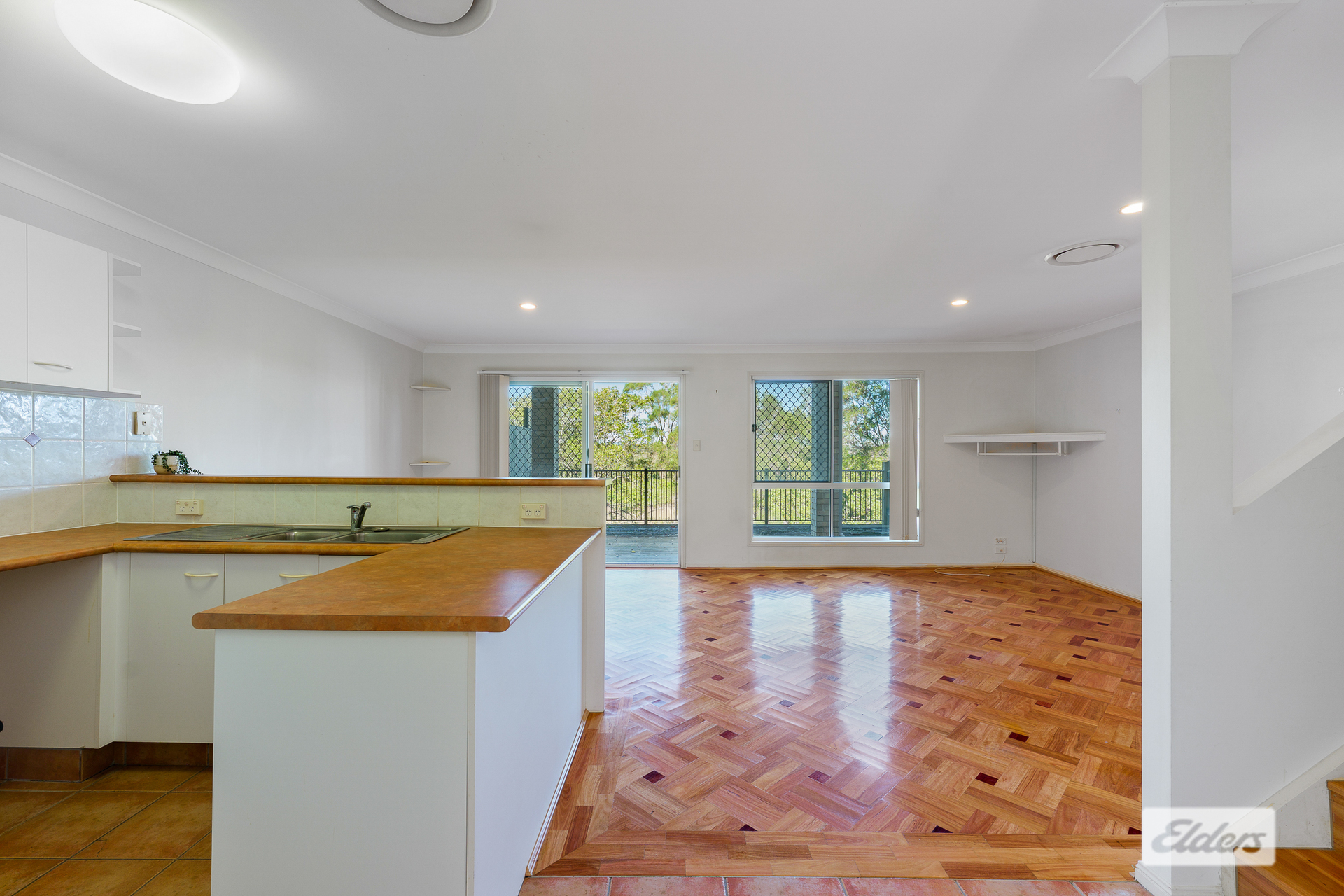 UNIT 61 LOGANDALE LAKES 8 PENINSULA AVENUE, Cornubia QLD 4130 - Image 4