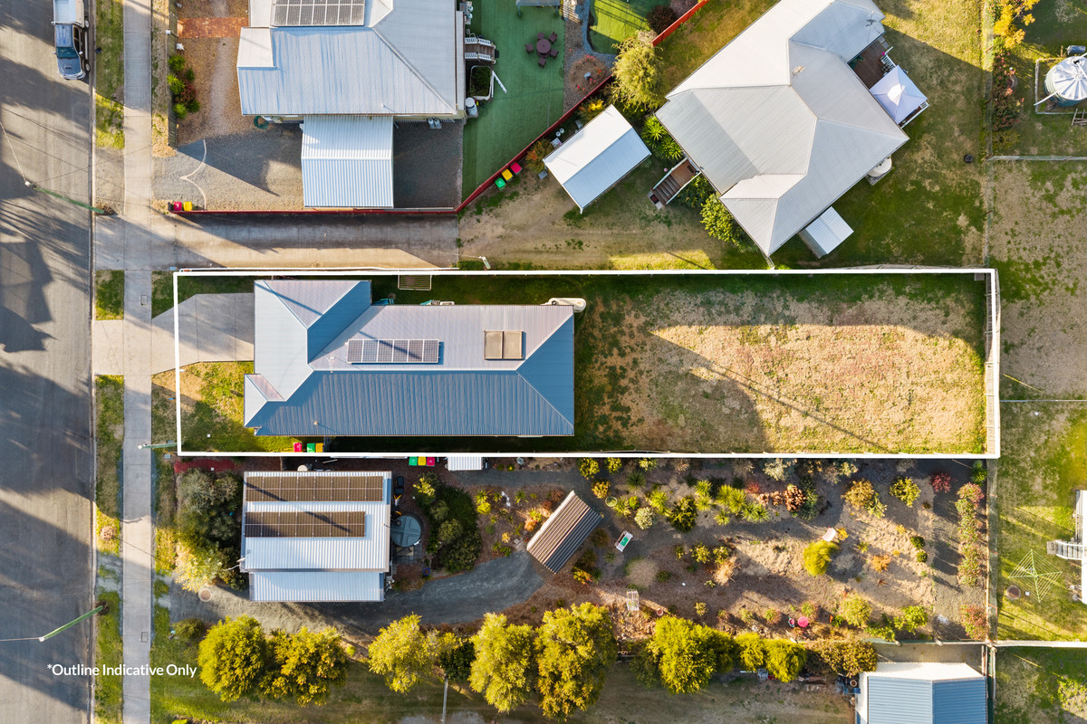 4-bedroom house at 33 Victoria Street, Clifton, QLD 4361, , Queensland