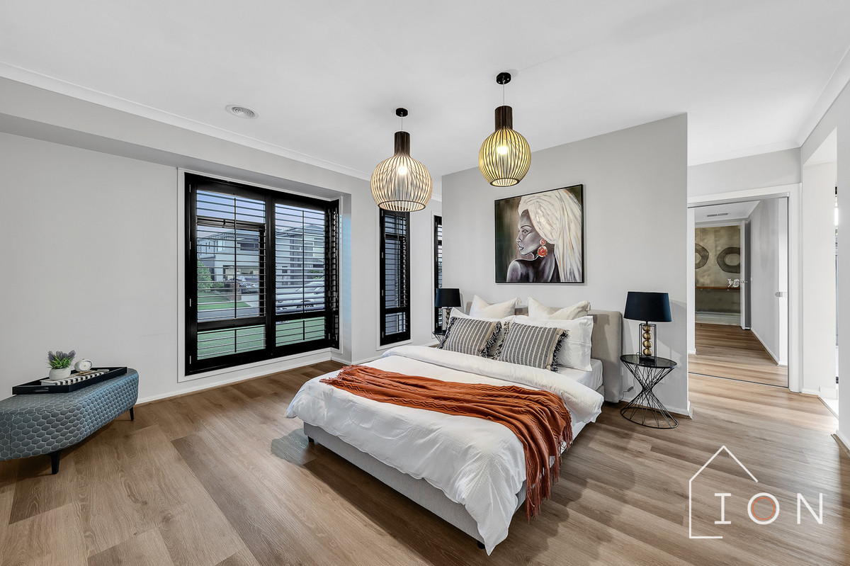 4 HONEYBARK CRESCENT, Lyndhurst VIC 3975 - Image 2