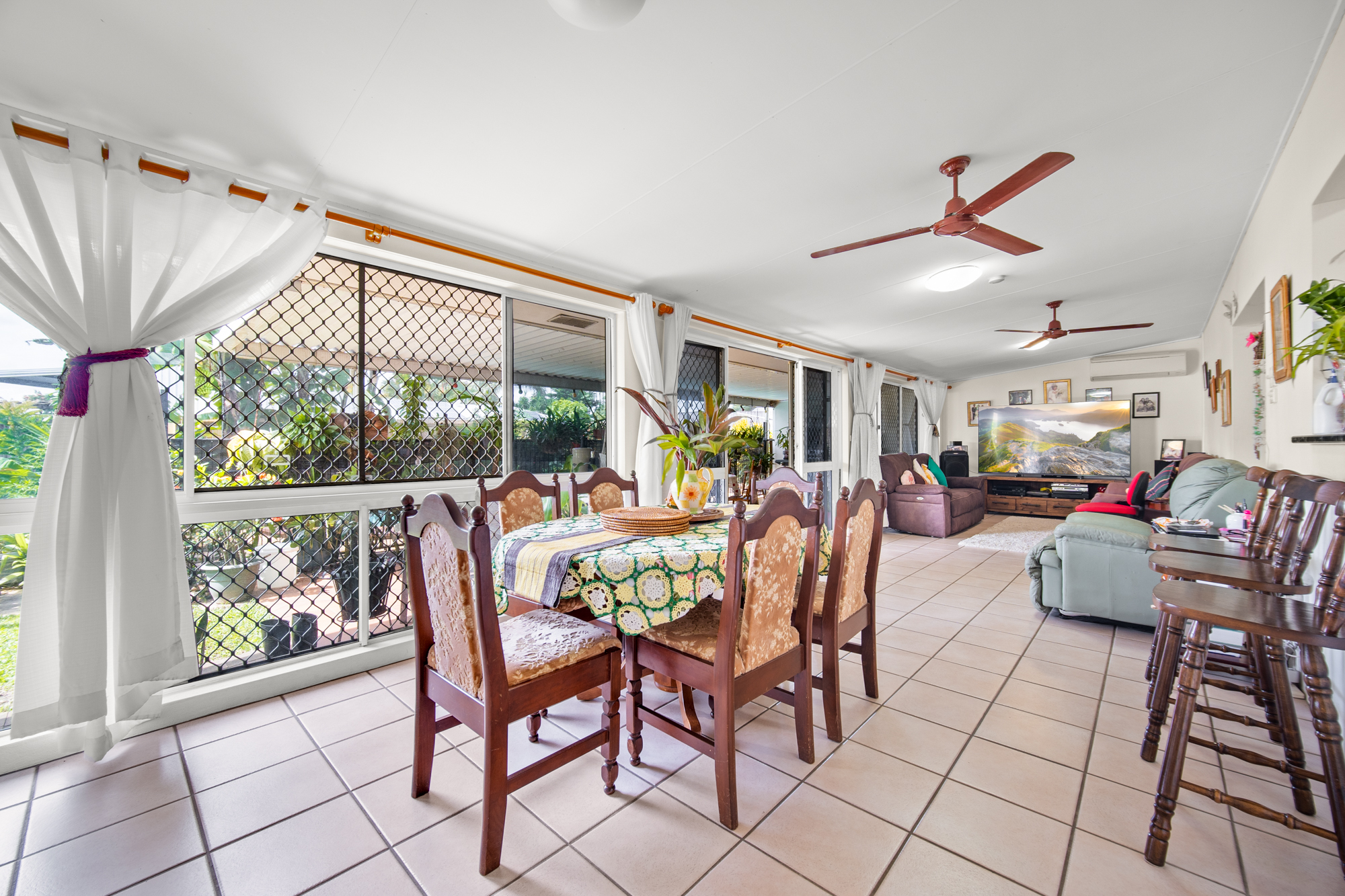 5-bedroom house at 10 BATHURST DRIVE, Bentley Park QLD 4869, Cairns, Queensland