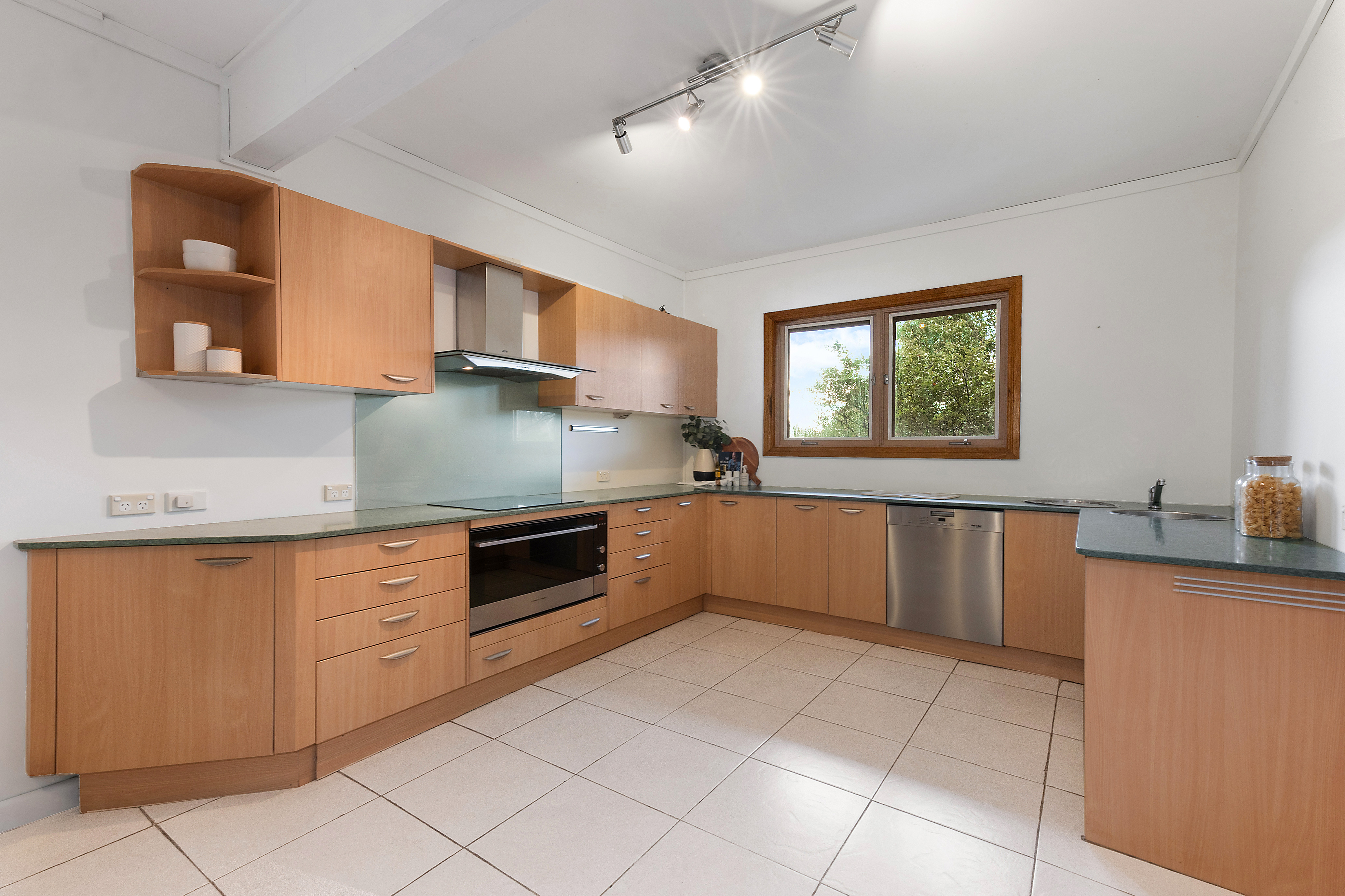 4-bedroom house at 39 Orana Avenue, Hornsby, NSW 2077, Hornsby, New South Wales