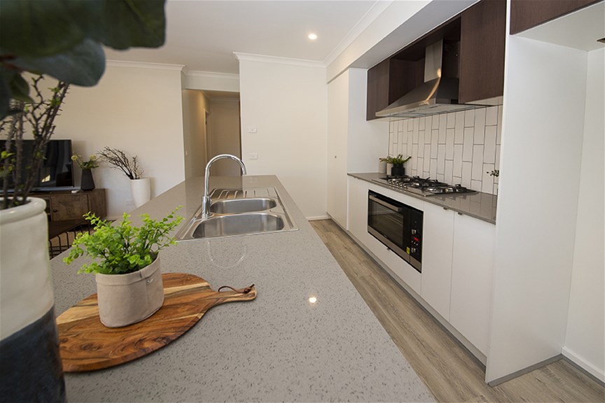 7-9 Barter Crescent , Forest Hill, Vic, 3131 - Image 2