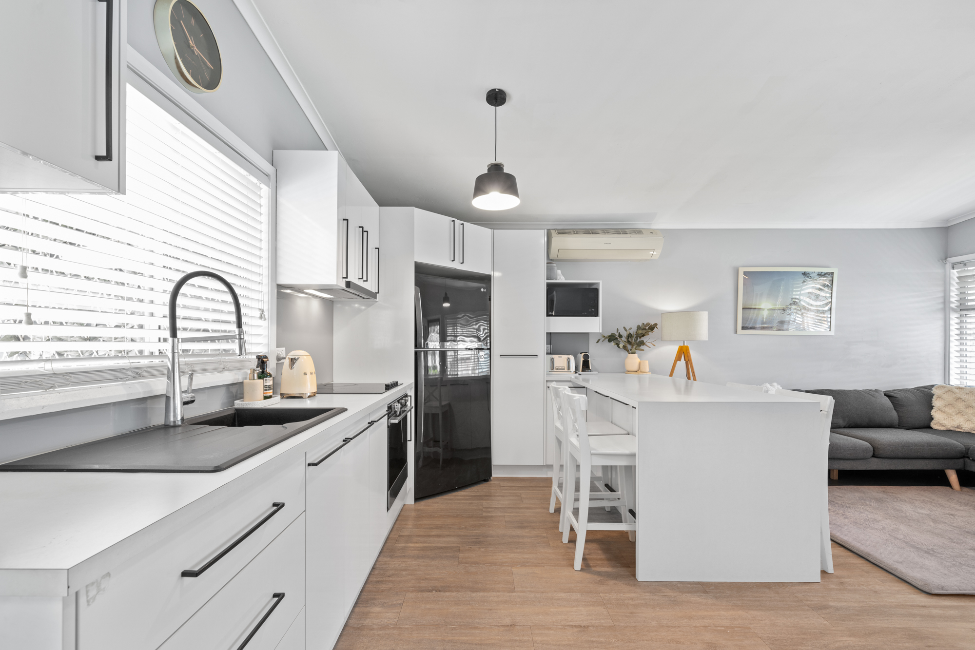 7 BLACK SWAN STREET, Berkeley Vale NSW 2261 - Image 10