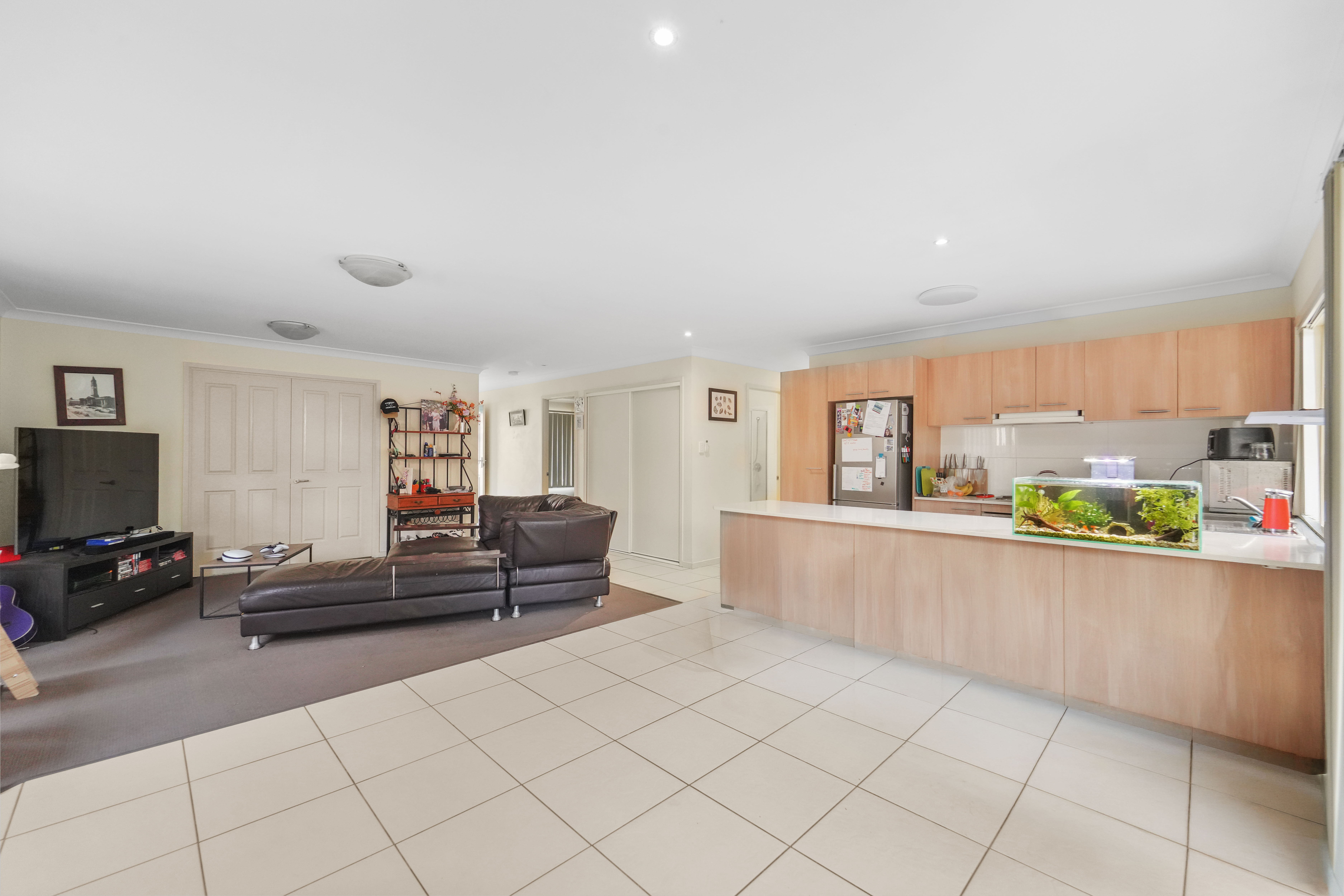 3-bedroom unit at 27 64 GROTH ROAD, BOONDALL QLD 4034, Brisbane, Queensland