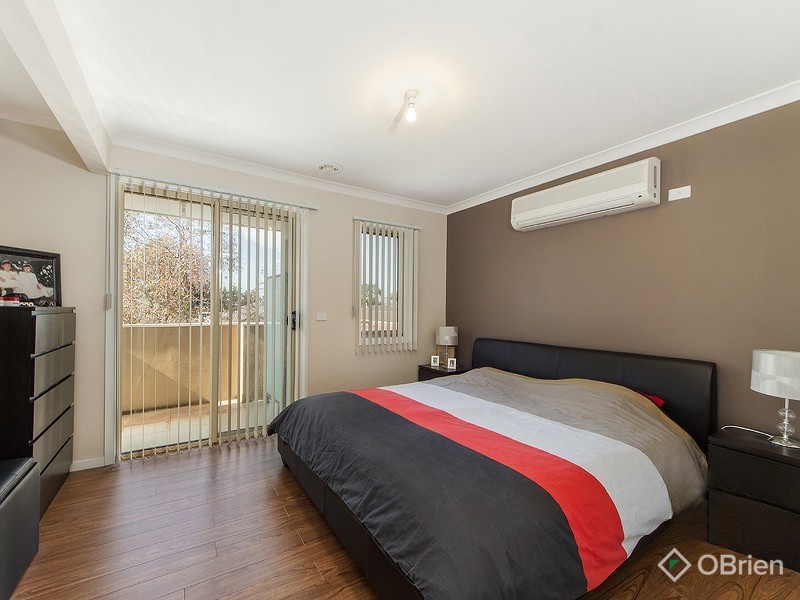 19 Chittenup Bend, Sydenham, VIC 3037 - Image 5