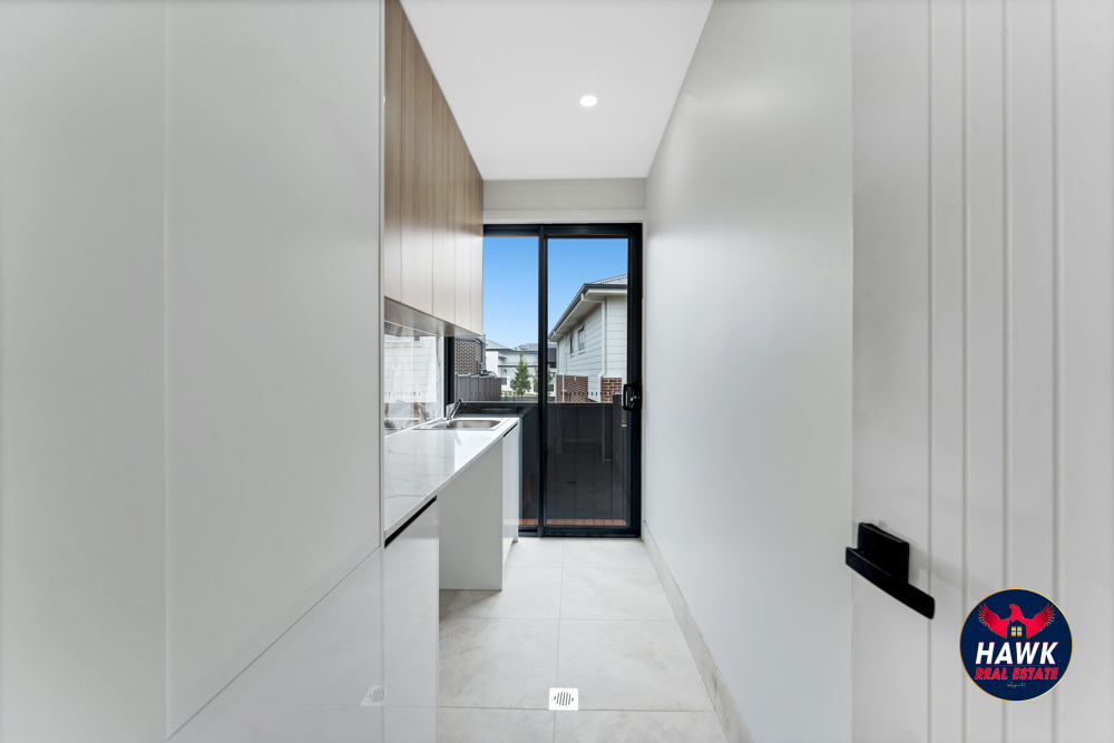 4-bedroom house at 124 EDWARD DRIVE, Googong NSW 2620, Queanbeyan-Palerang, New South Wales