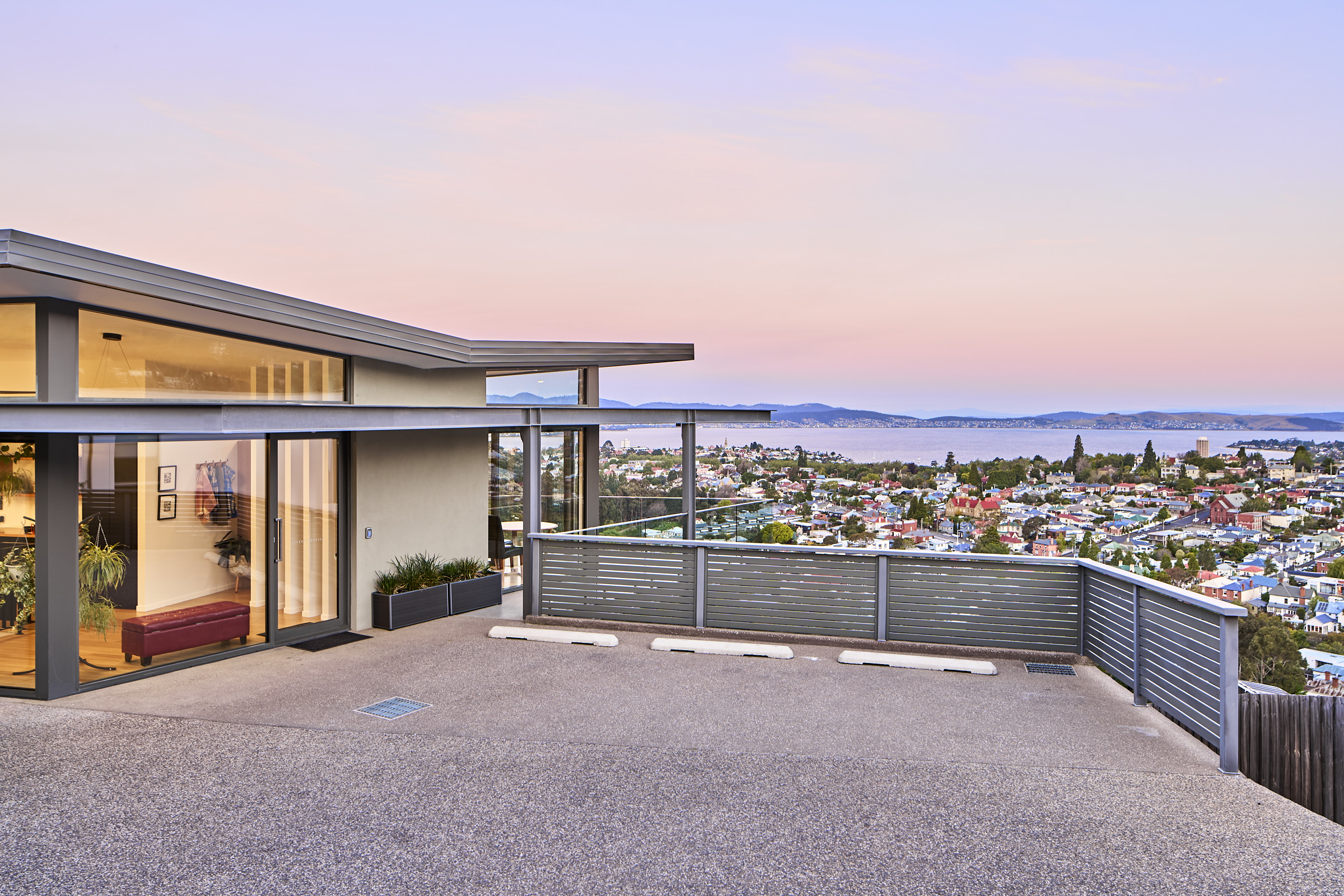 28 THELMA DRIVE, West Hobart TAS 7000 - Image 7