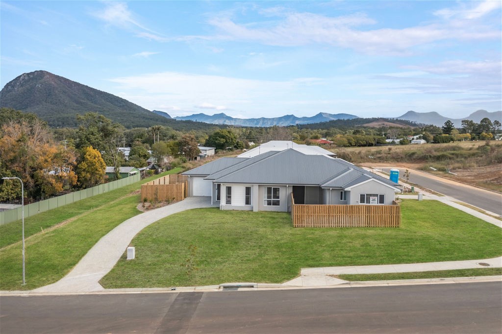 3-bedroom house at 2A Hill Drive, Aratula, Qld, 4309, Scenic Rim, Queensland