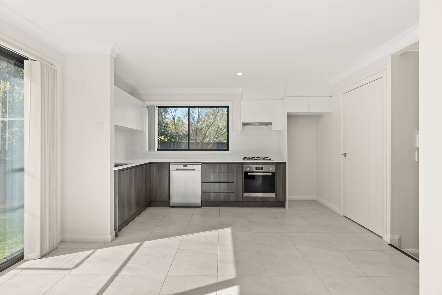 UNIT 5 8 COWPER AVENUE, Charlestown NSW 2290 - Image 3