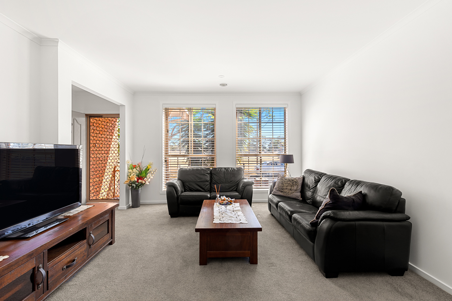 2 70 DELBRIDGE DRIVE, SYDENHAM VIC 3037 - Image 2