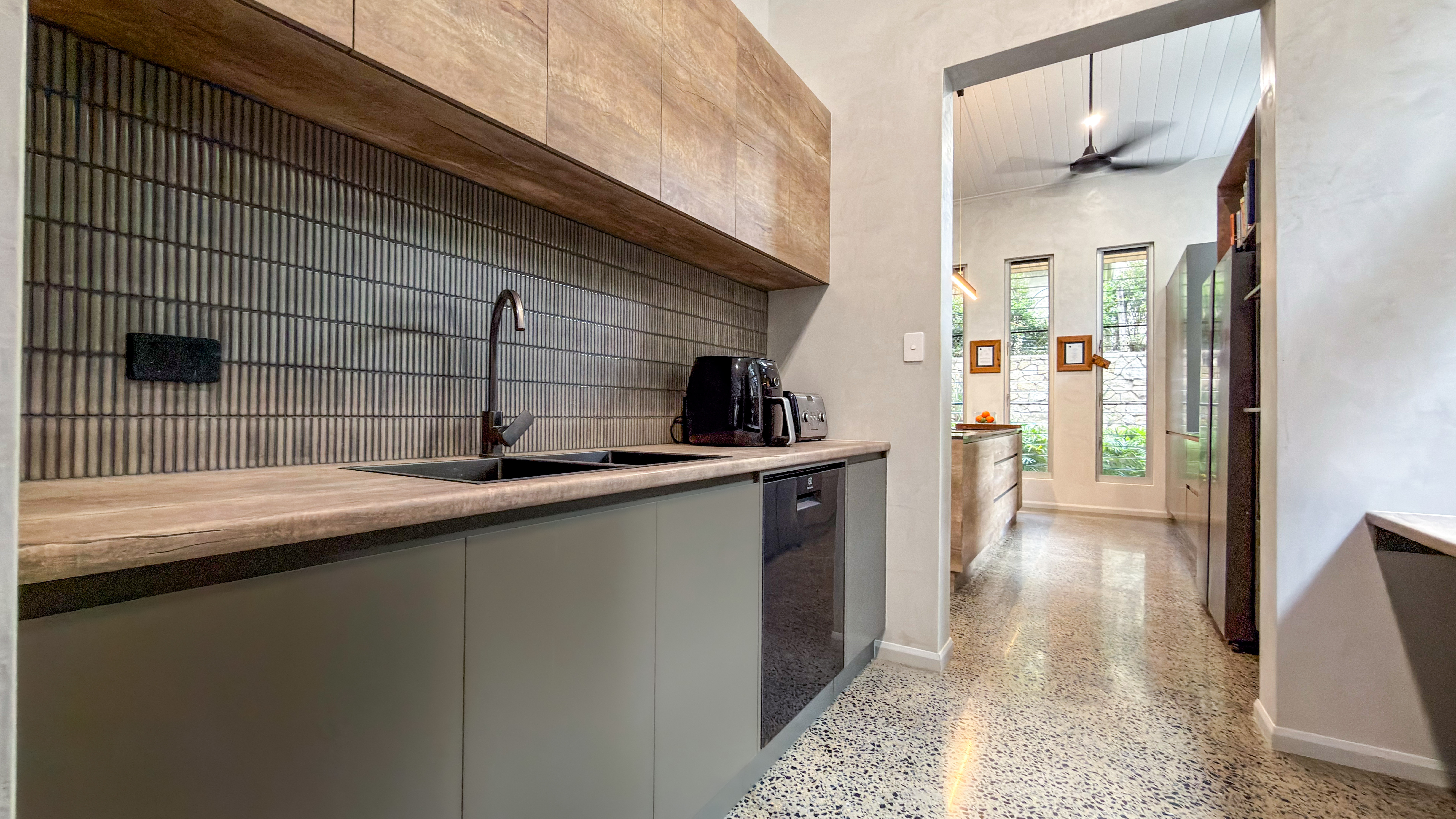 5-bedroom house at 19 Mission Circle, Wongaling Beach, Qld, 4852, Cassowary Coast, Queensland