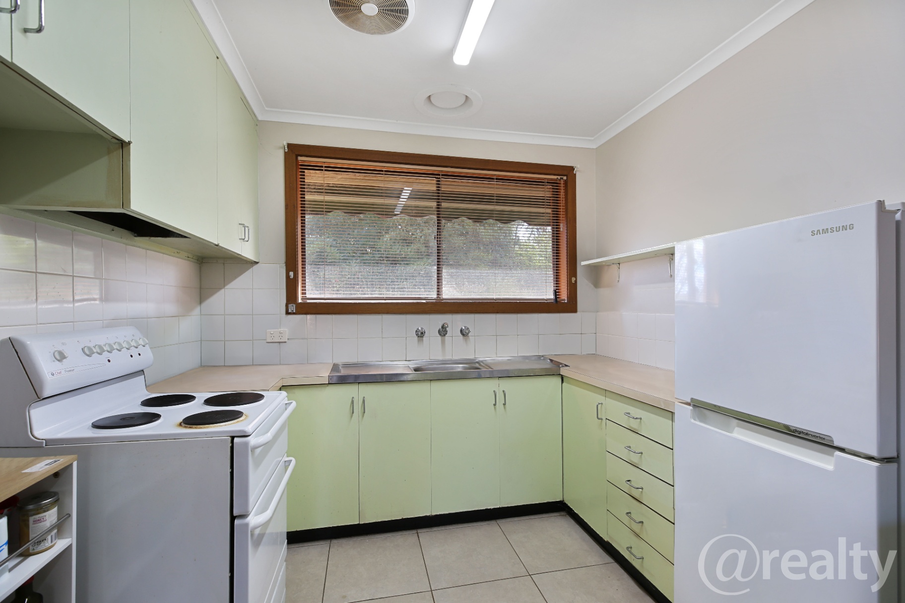 2-bedroom unit at 32 Dodemaides Road, Trafalgar, Vic, 3824, Baw Baw, Victoria