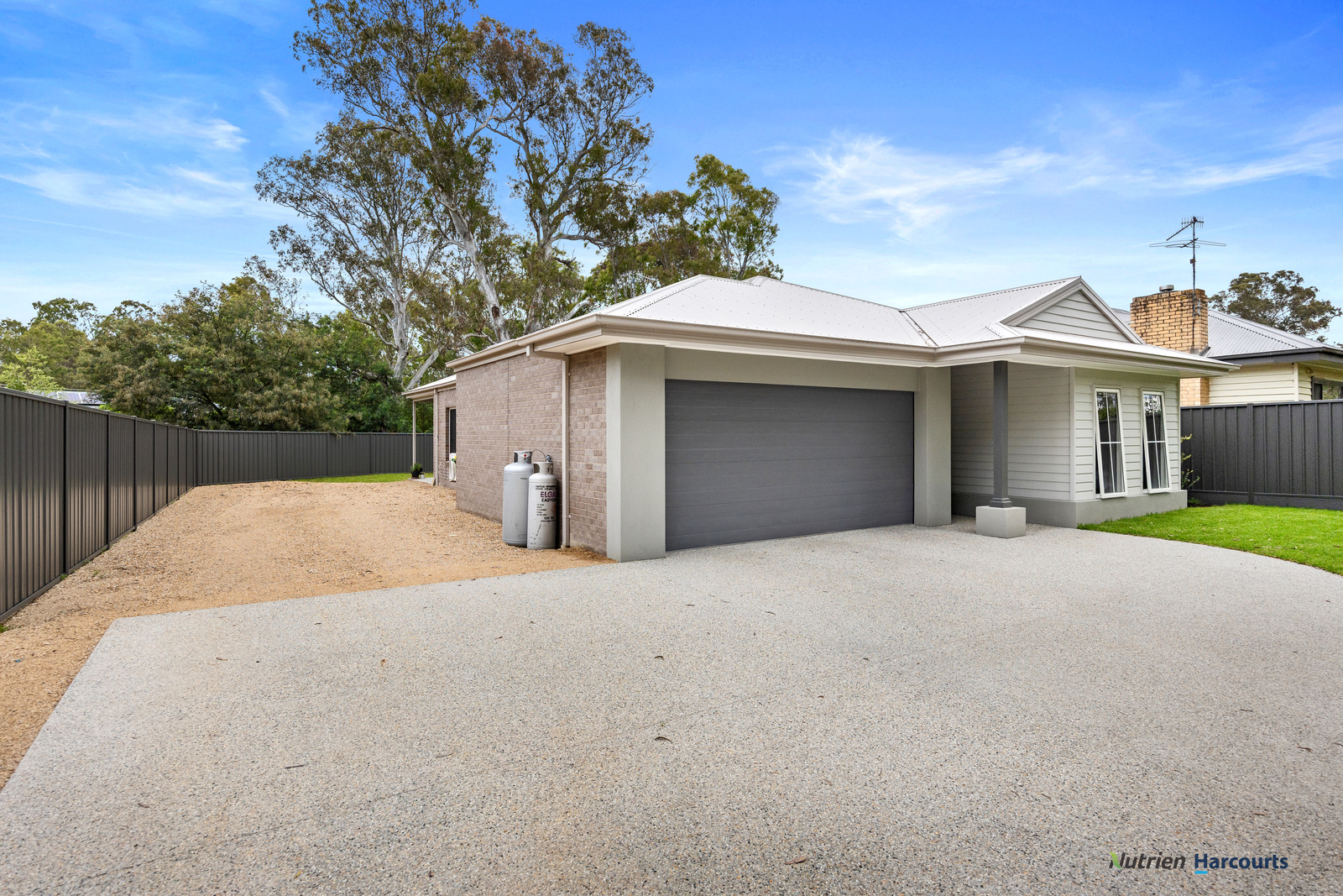 4-bedroom house at 2 Wattle Street, Alexandra, VIC 3714, Murrindindi, Victoria