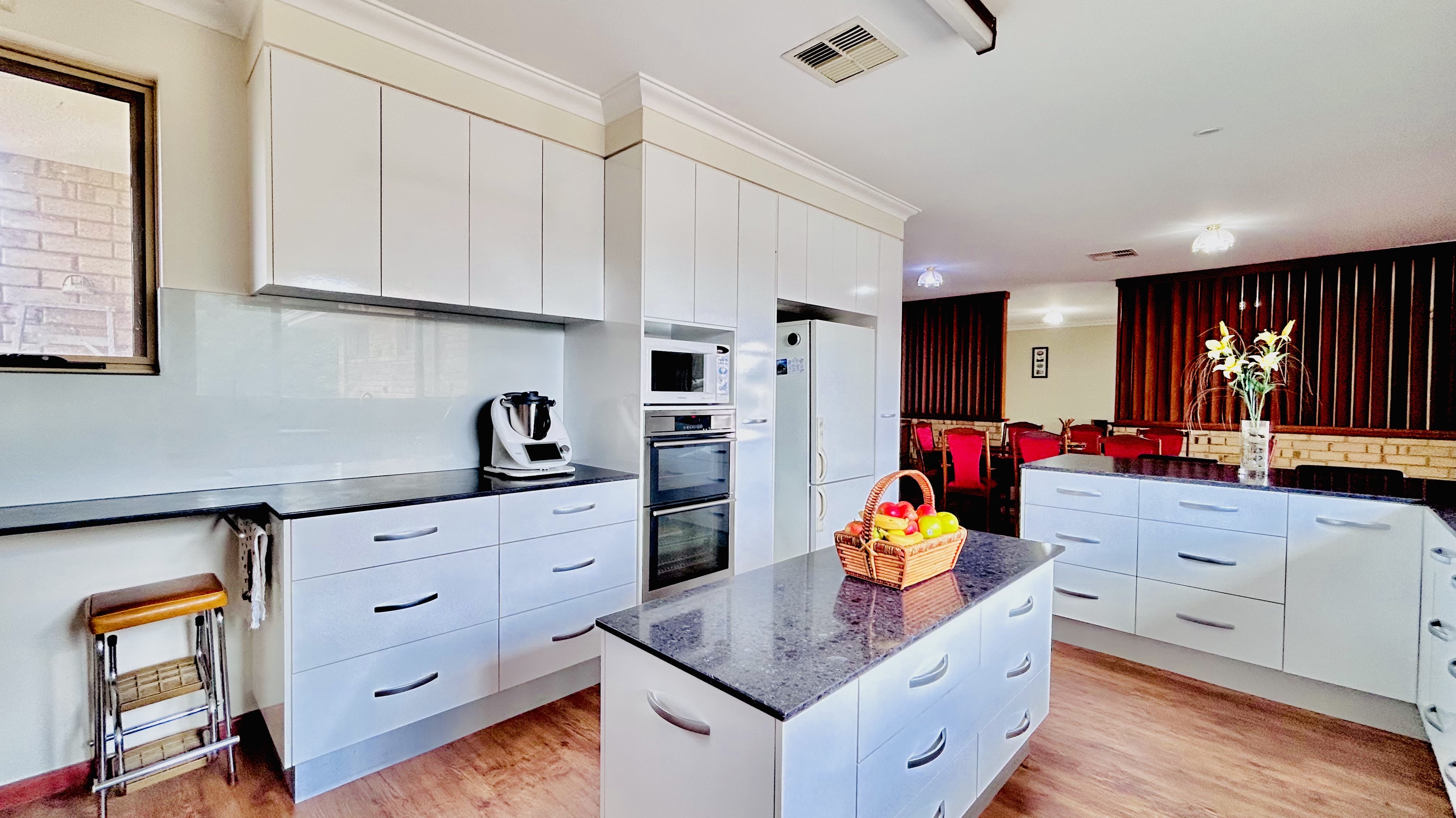 23 CHALLENGER DRIVE, Thornlie WA 6108 - Image 6