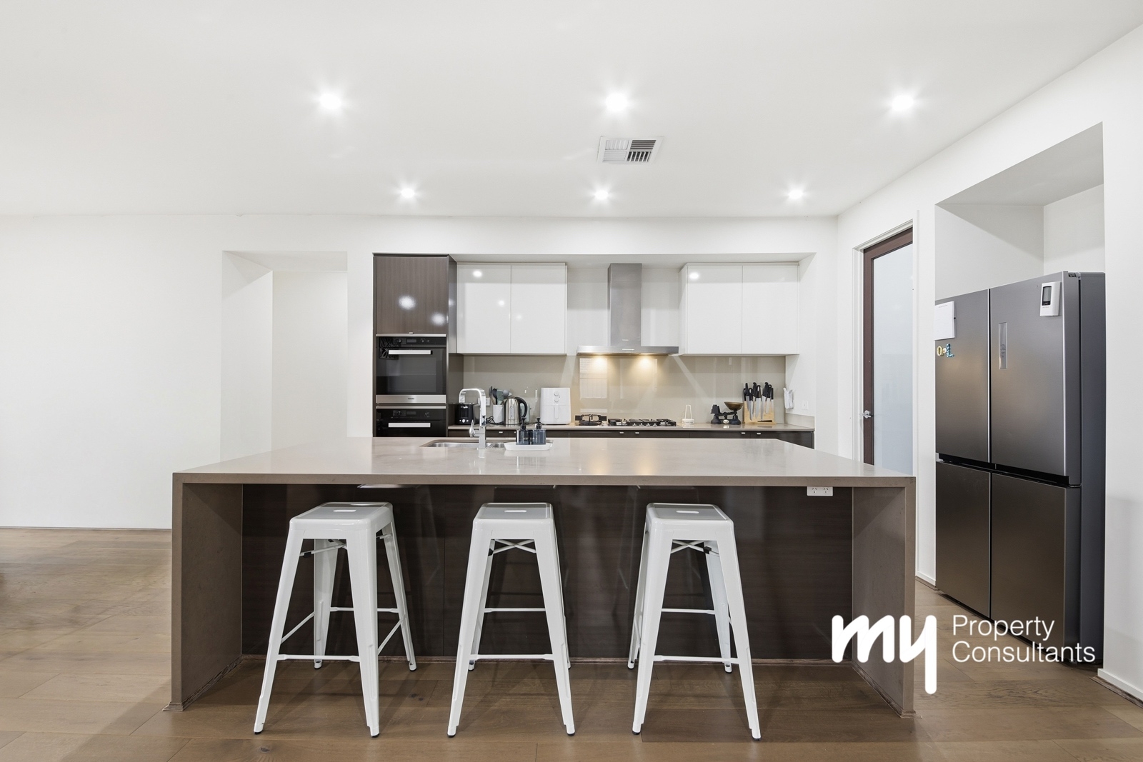 7 Caesar Place, Harrington Park, NSW 2567 - Image 4