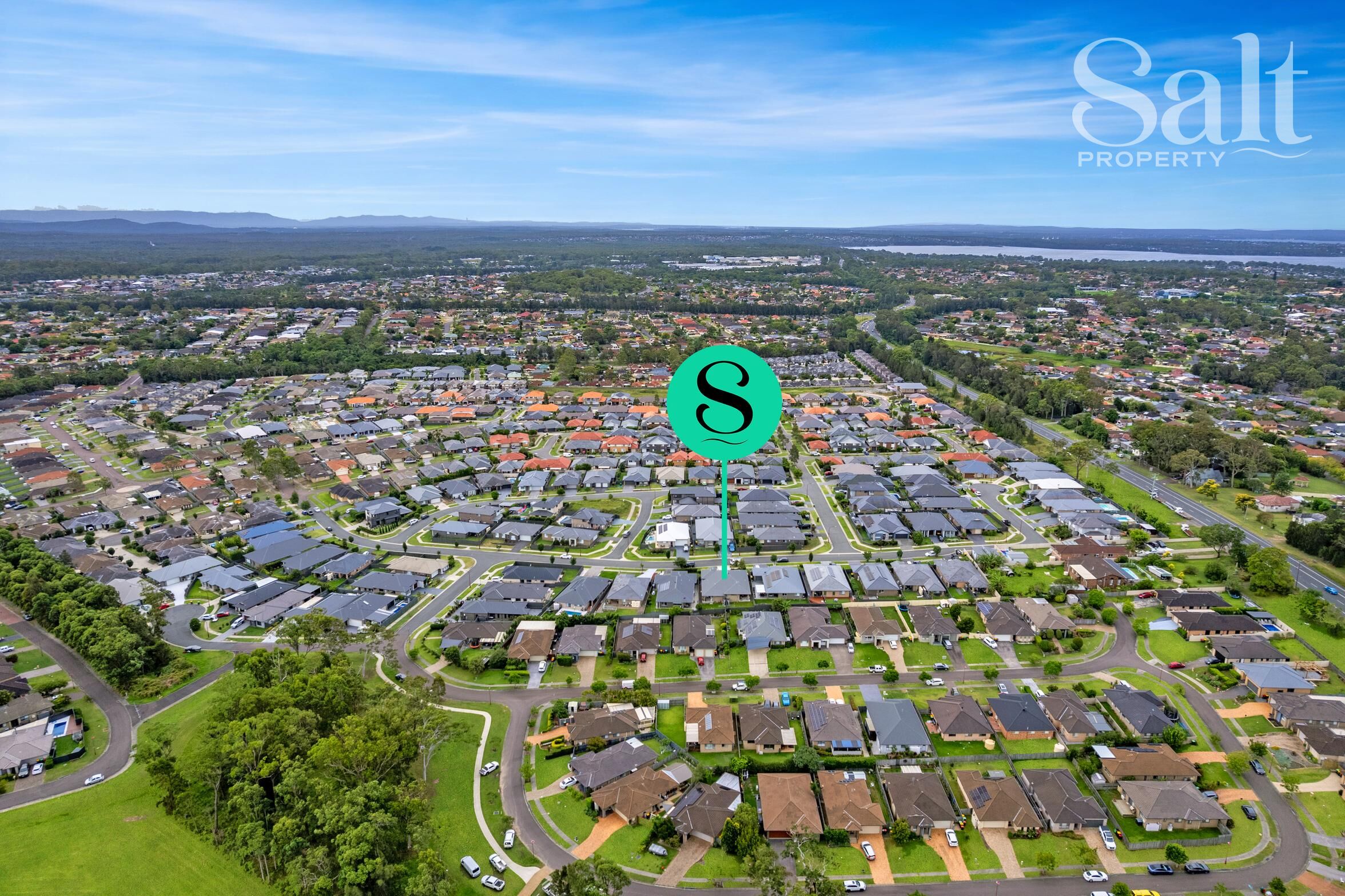 3-bedroom unit at 32 Gladioli Avenue, Hamlyn Terrace, NSW 2259, Central Coast (Nsw), New South Wales